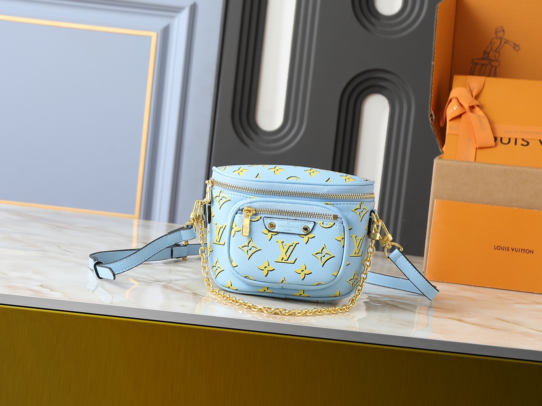【LOUIS VUITTON】Mini Bumbag   17.0 x 12.0 x 9.5cm