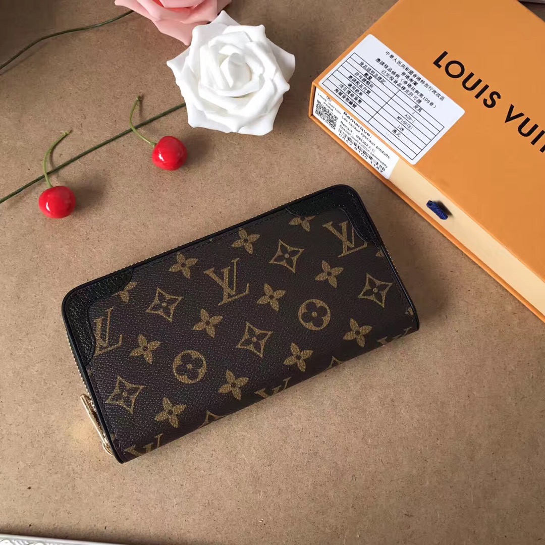 【LOUIS VUITTON】19x10cm
