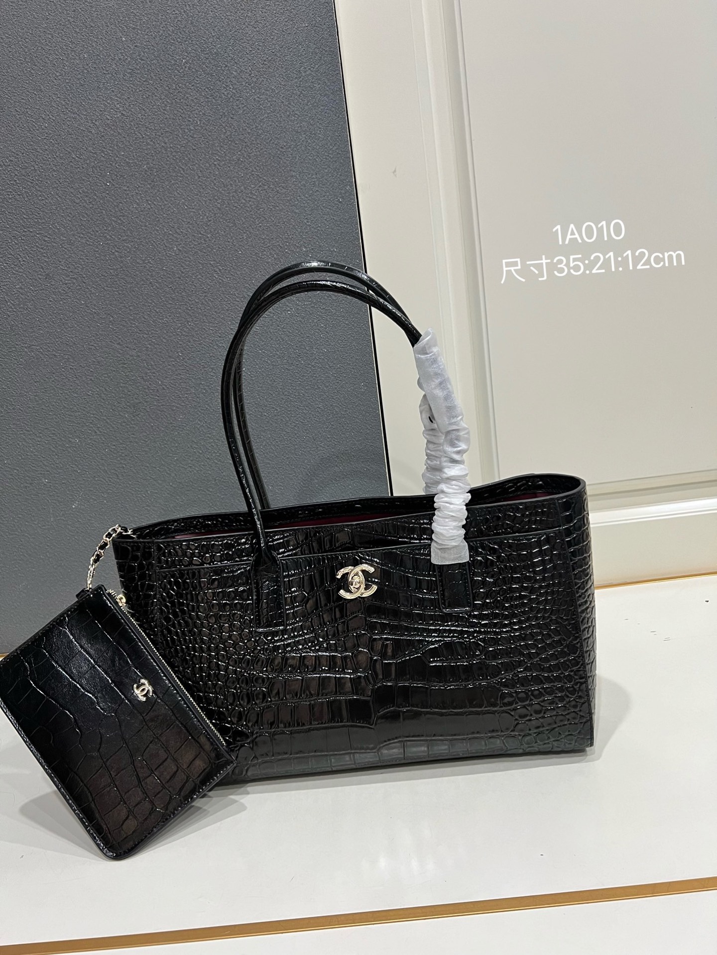 【シャネル】35-21-12cm