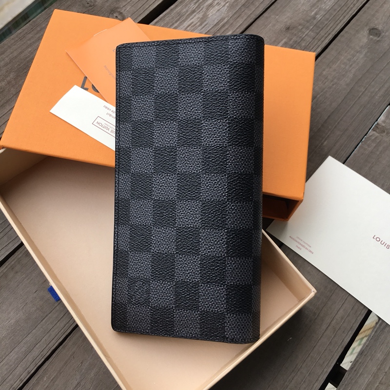 国内在庫(3日にお届け)  【LOUIS VUITTON】財布 N63885