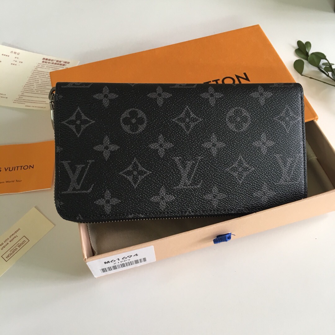 国内在庫(3日にお届け)  【LOUIS VUITTON】財布 N65867