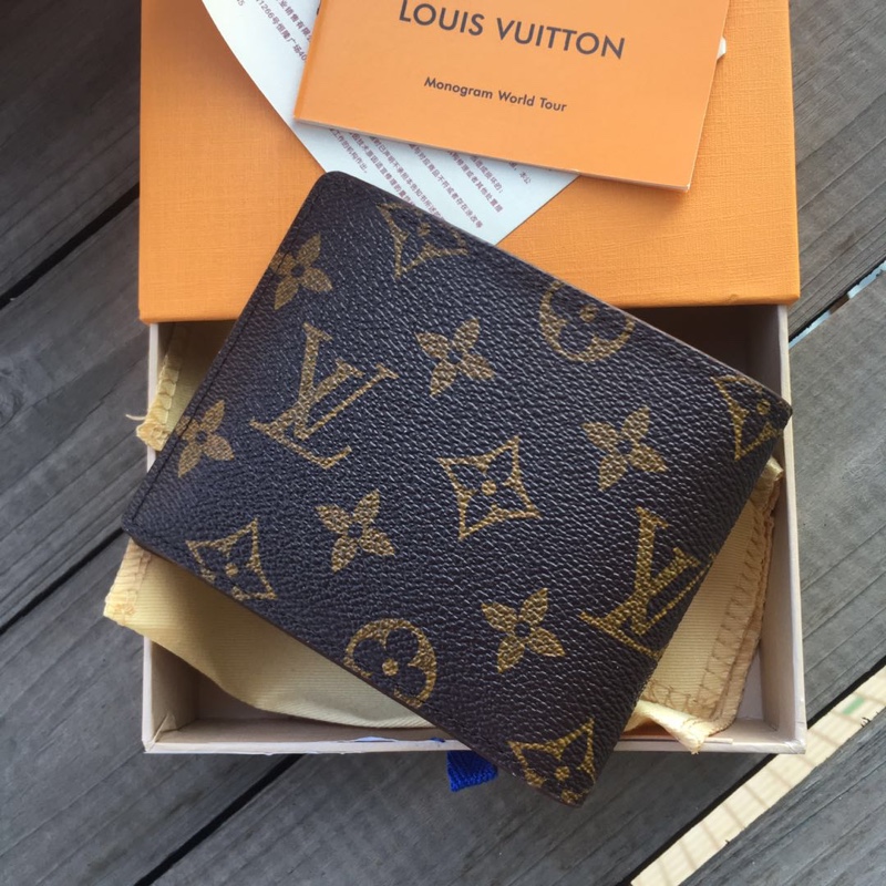 国内在庫(3日にお届け)  【LOUIS VUITTON】財布 M60895