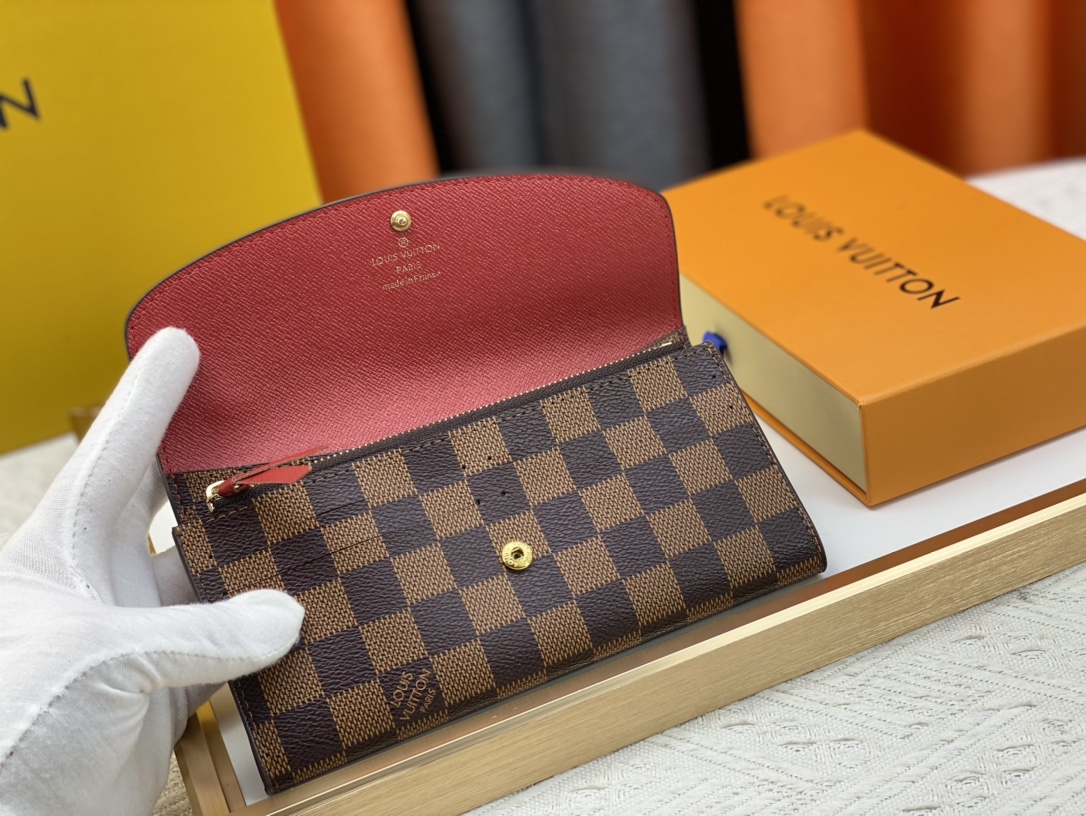 【LOUIS VUITTON】Emilie  19x10cm