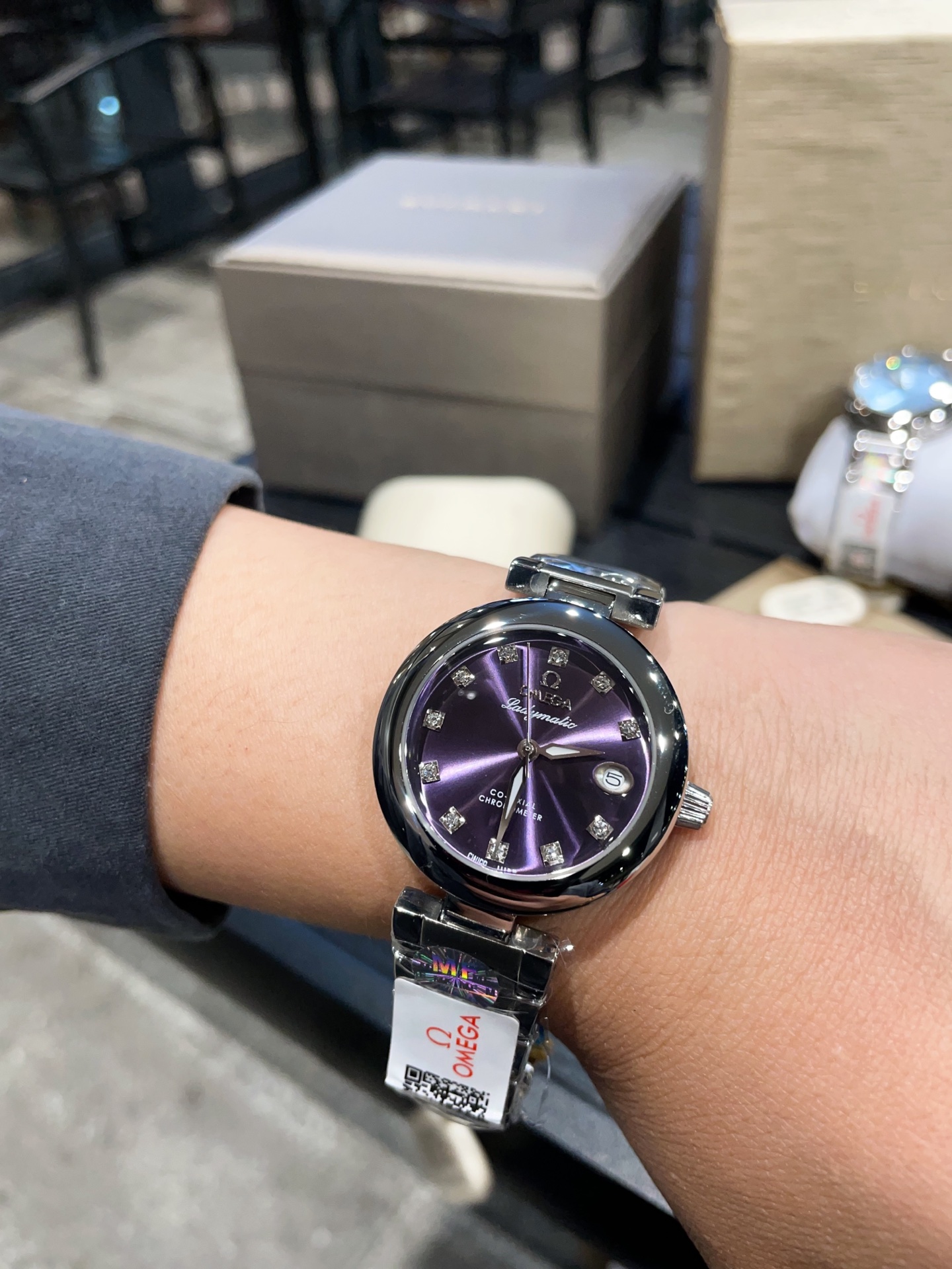 【15-20日間の輸送時間】  海外発送腕時計  OMEGA