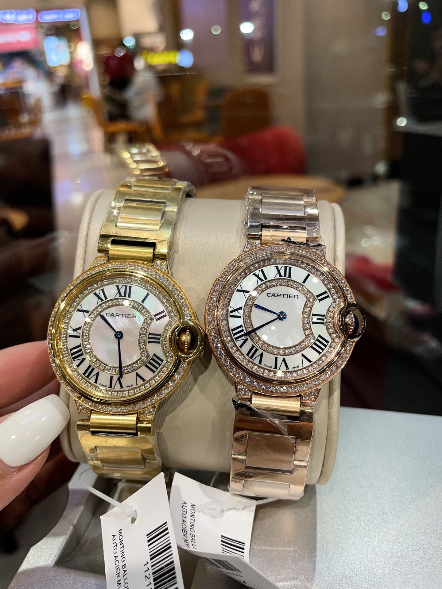 【15-20日間の輸送時間】  海外発送腕時計  CARTIER