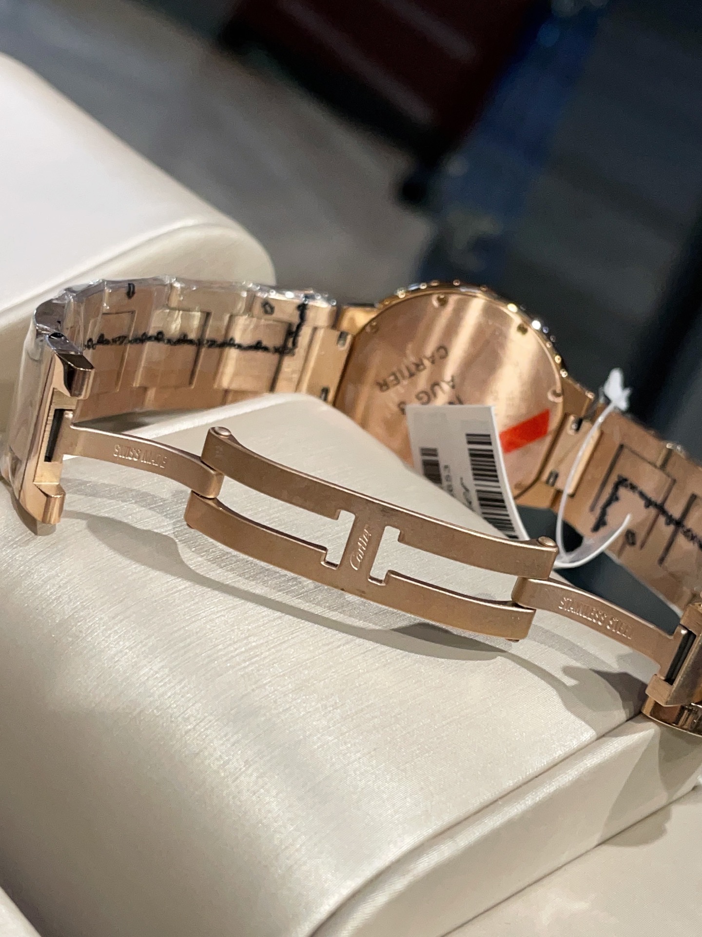 【15-20日間の輸送時間】  海外発送腕時計  CARTIER