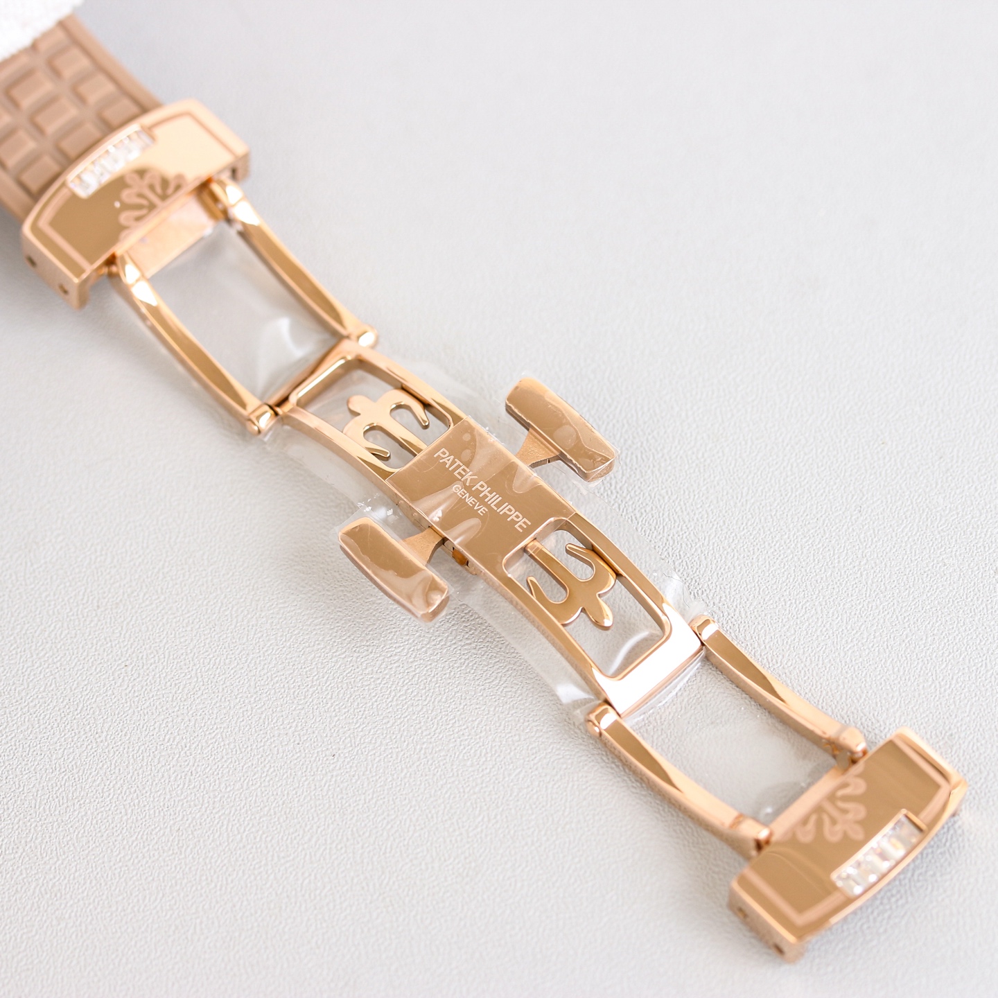 【15-20日間の輸送時間】  海外発送腕時計  PATEK PHILIPPE