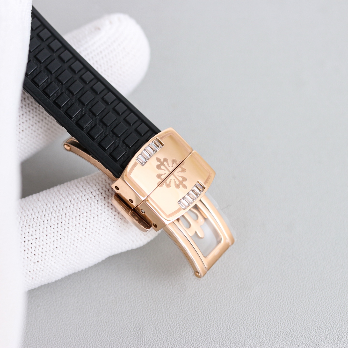 【15-20日間の輸送時間】  海外発送腕時計  PATEK PHILIPPE
