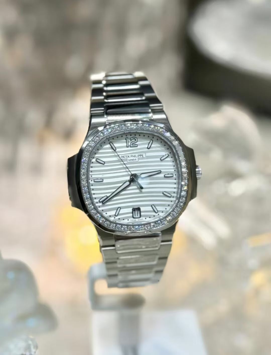【15-20日間の輸送時間】  海外発送腕時計  Patek Philippe