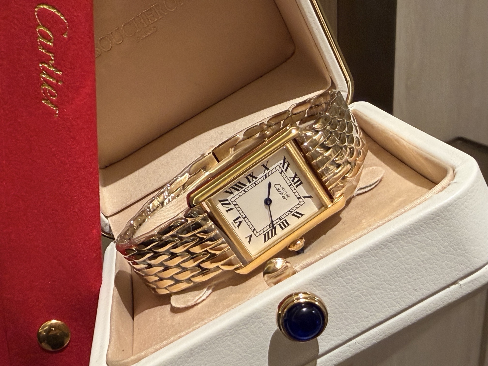 【15-20日間の輸送時間】  海外発送腕時計  Cartier
