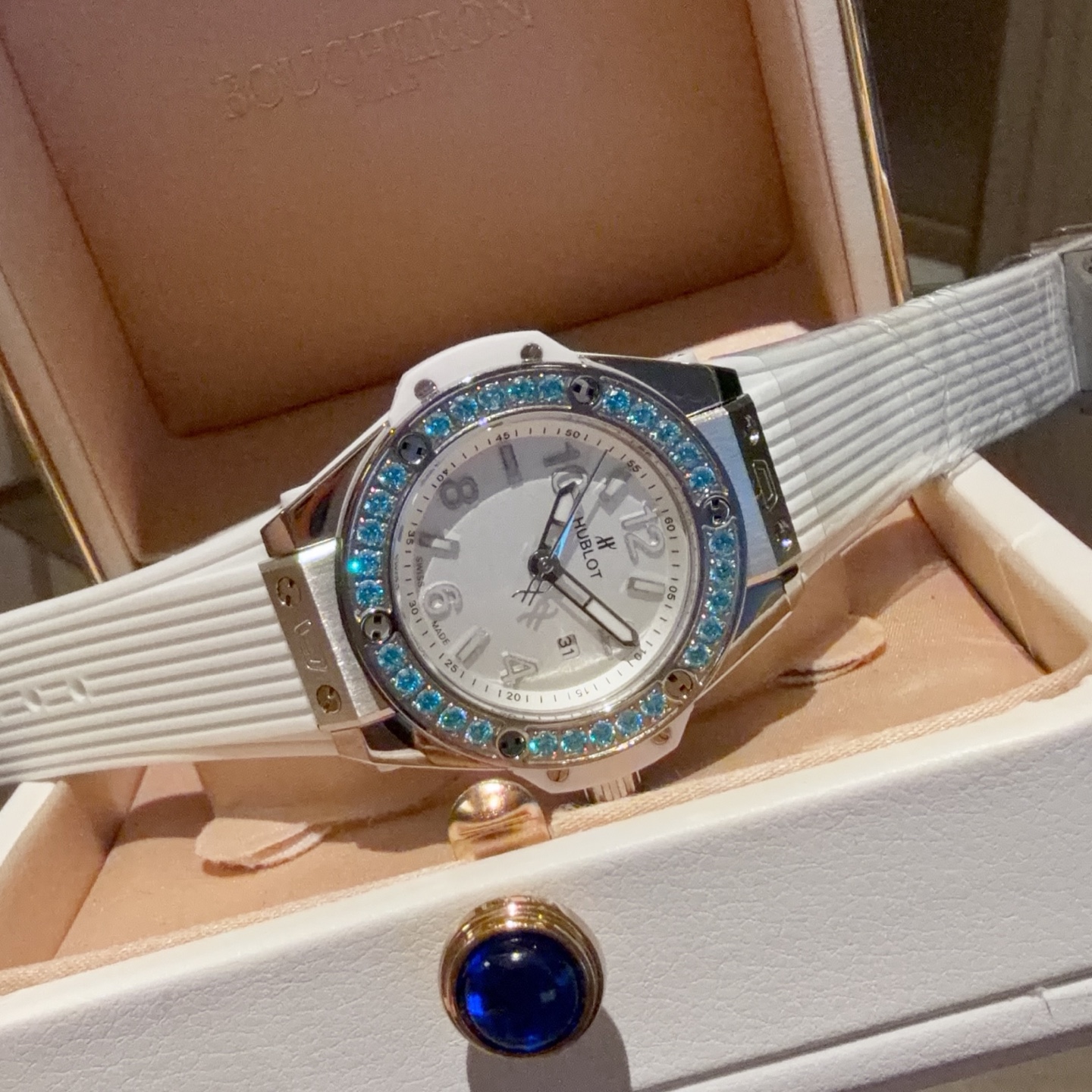 【15-20日間の輸送時間】  海外発送腕時計  HUBLOT