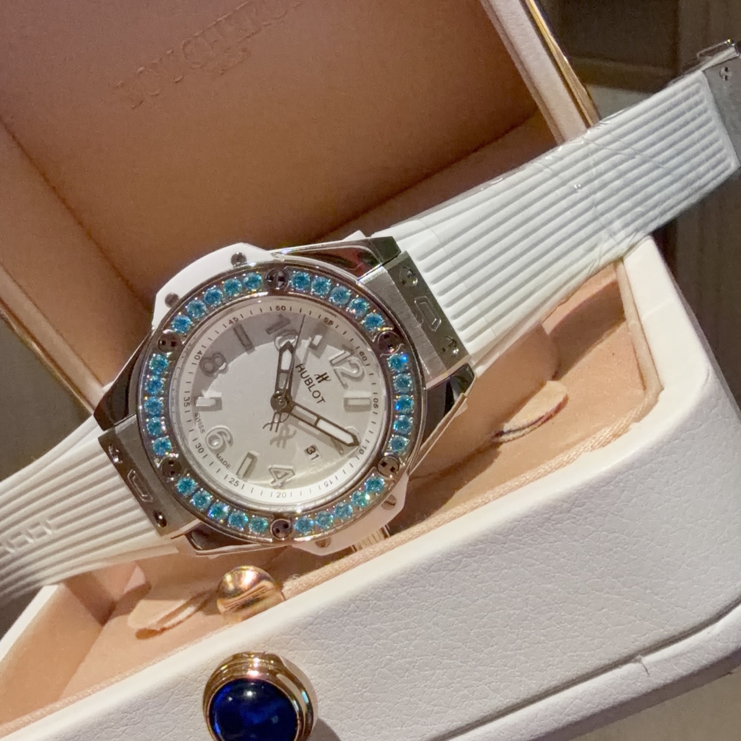 【15-20日間の輸送時間】  海外発送腕時計  HUBLOT