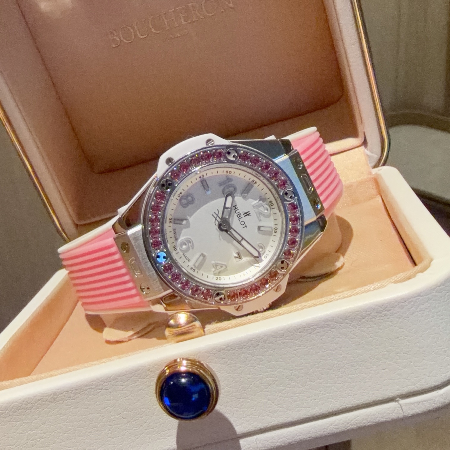 【15-20日間の輸送時間】  海外発送腕時計  HUBLOT