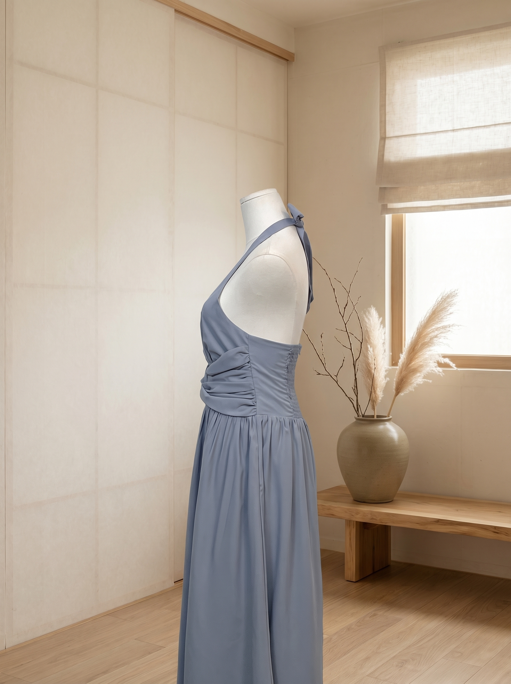 高级感V领系带设计挂脖连身裙 (ST21621)