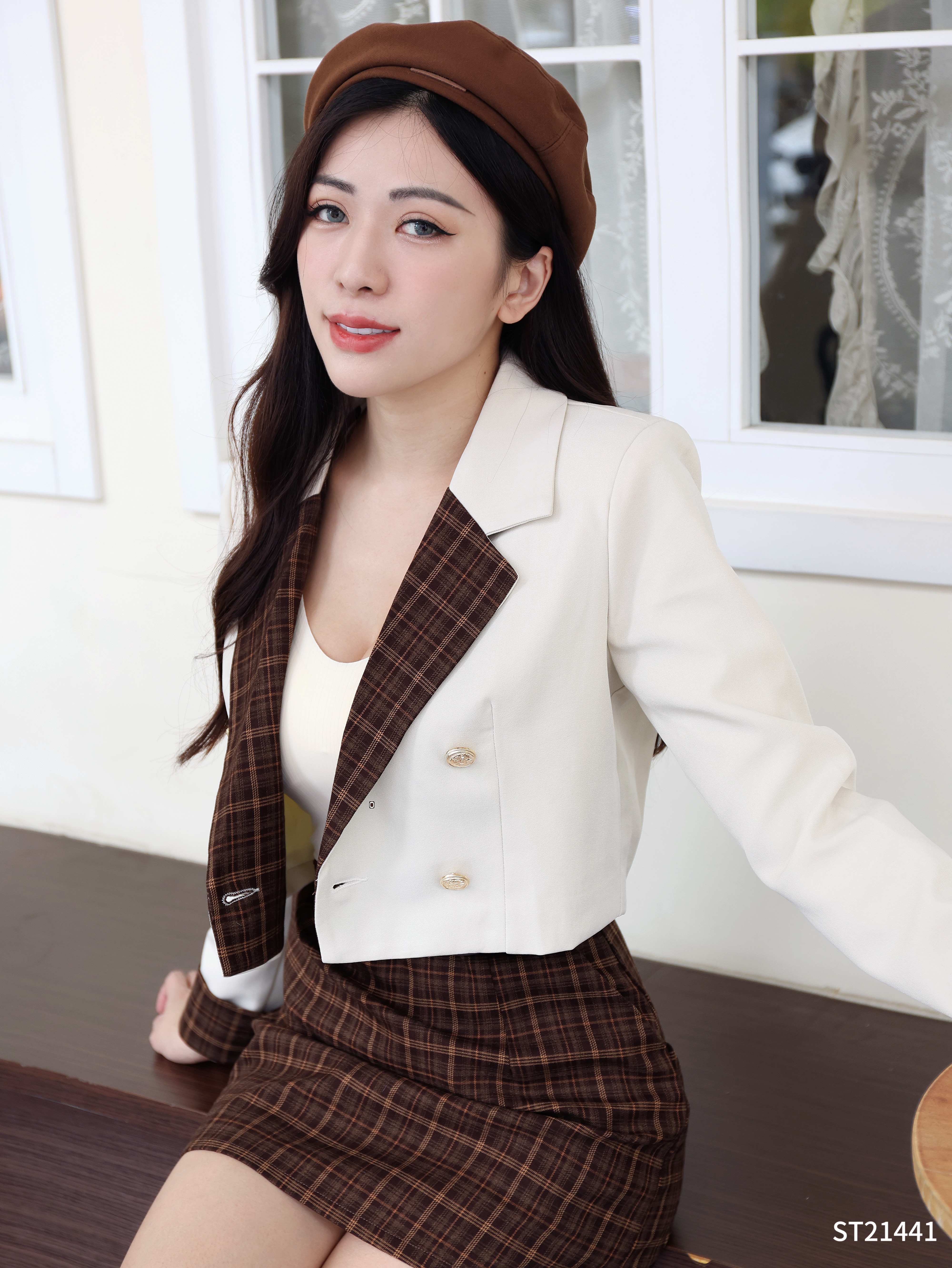 【LBP独家】时尚OL撞色两件套 (ST21441)