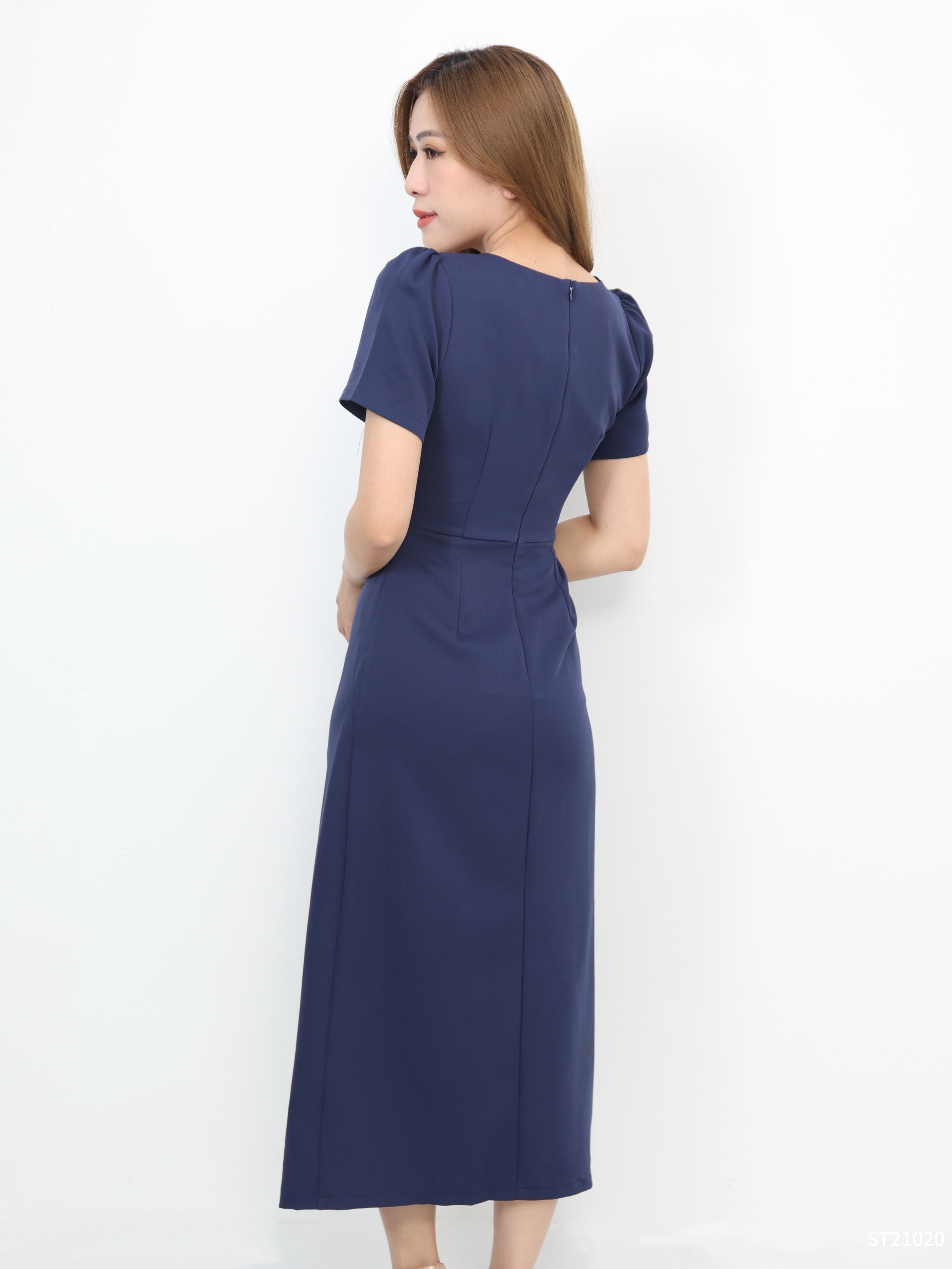法式方领开叉设计连身裙 (ST21020)  - 特价 【不接受更换】-La'Belle Fashion Boutique Sdn Bhd