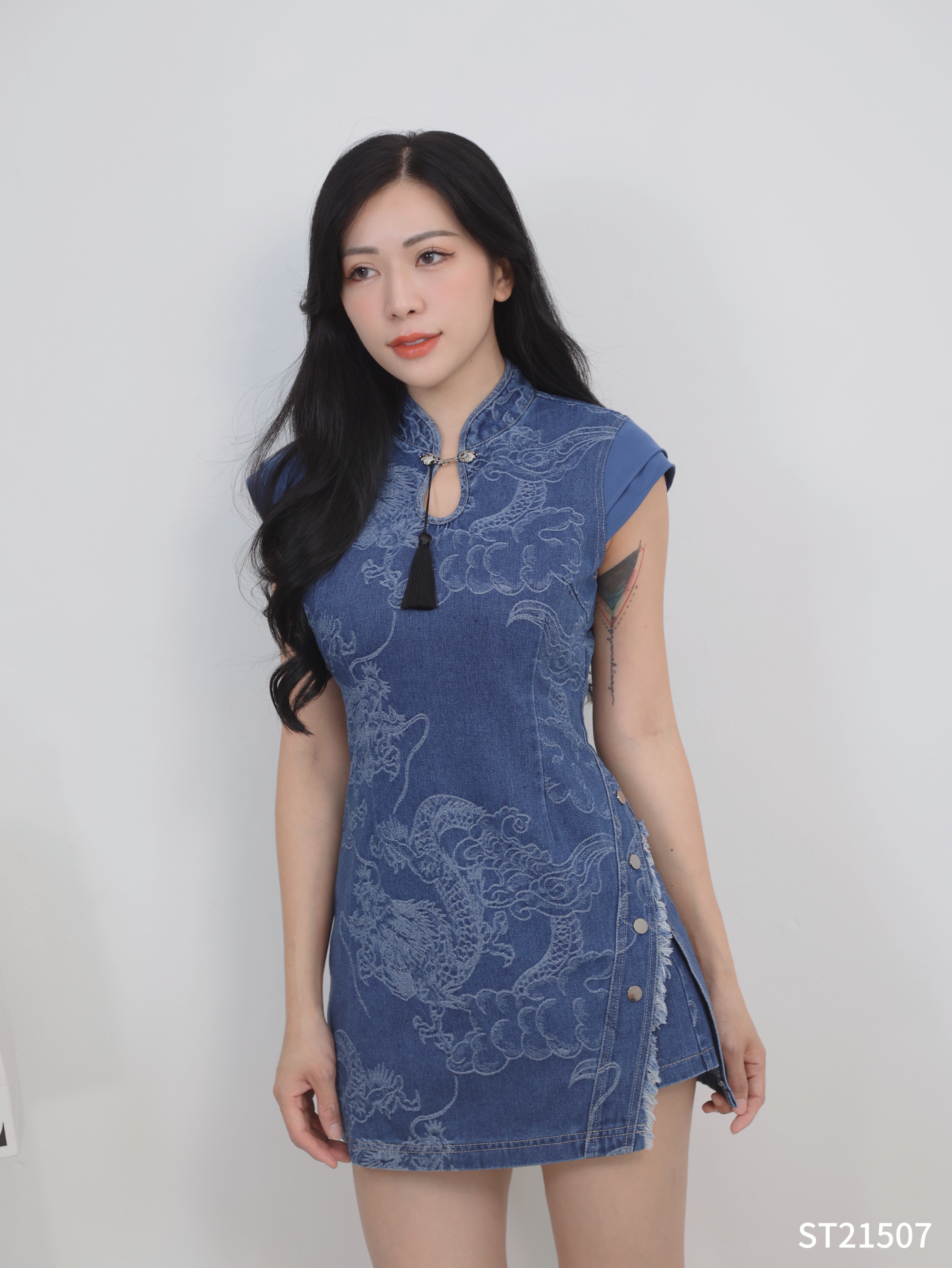帅气牛仔旗袍两件套 (ST21507)