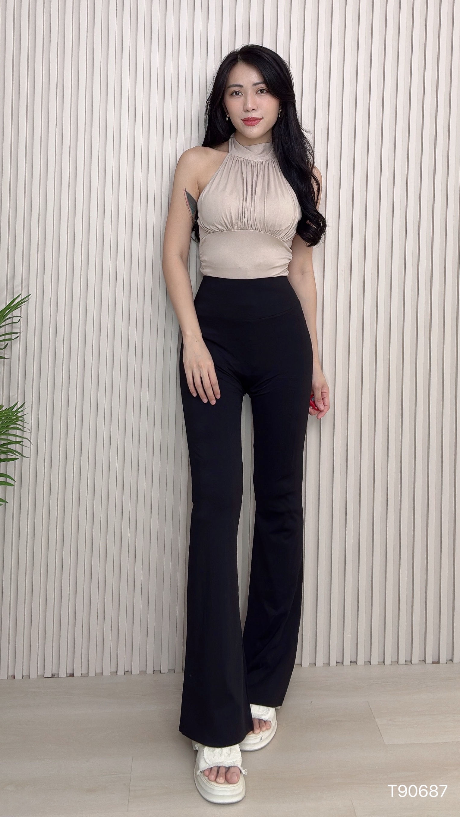 纯欲风褶皱挂脖绑带美背上衣 (T90687)