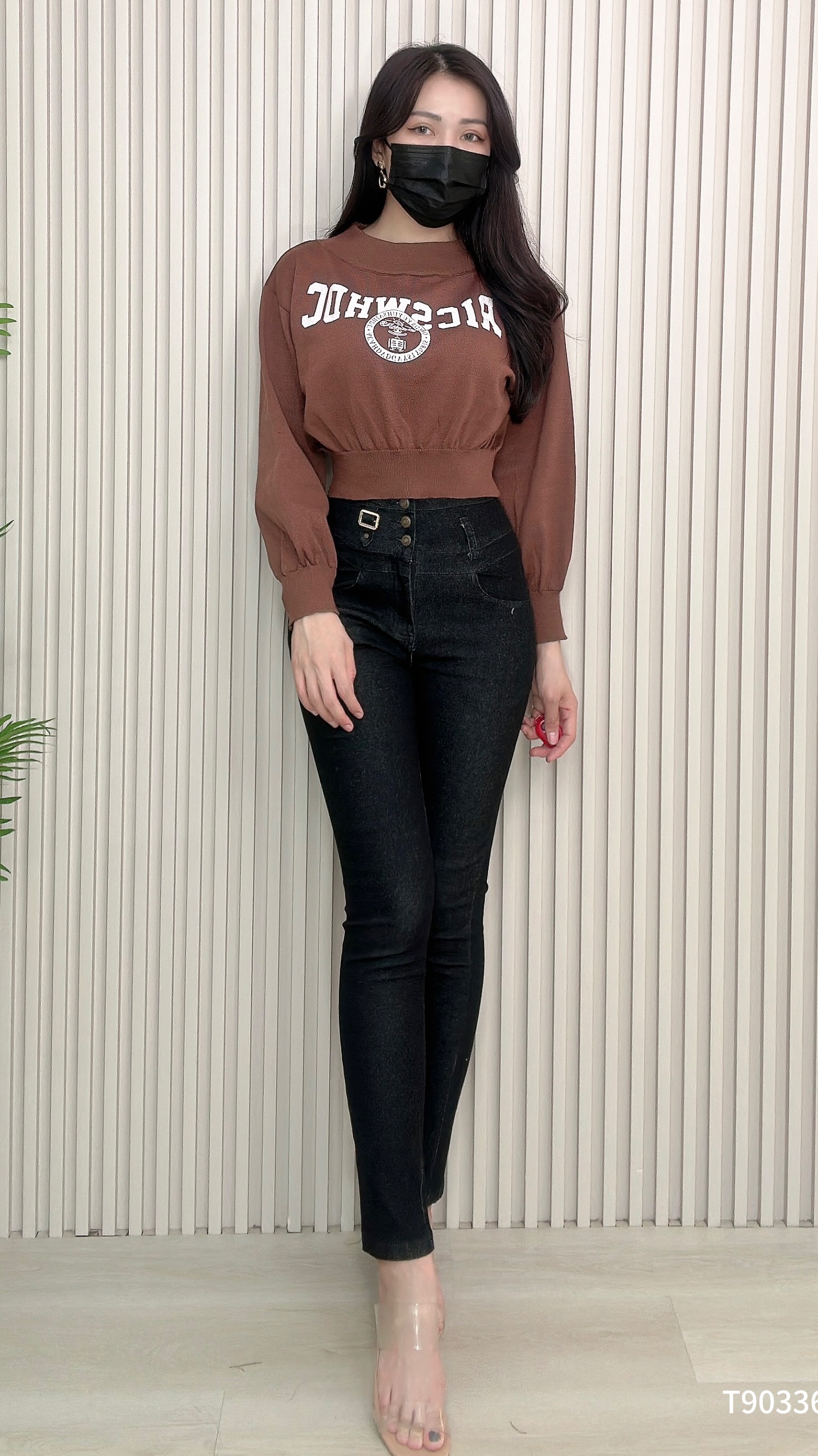 美式字母圆领长袖上衣 (T90336) - 特价-La'Belle Fashion Boutique Sdn Bhd