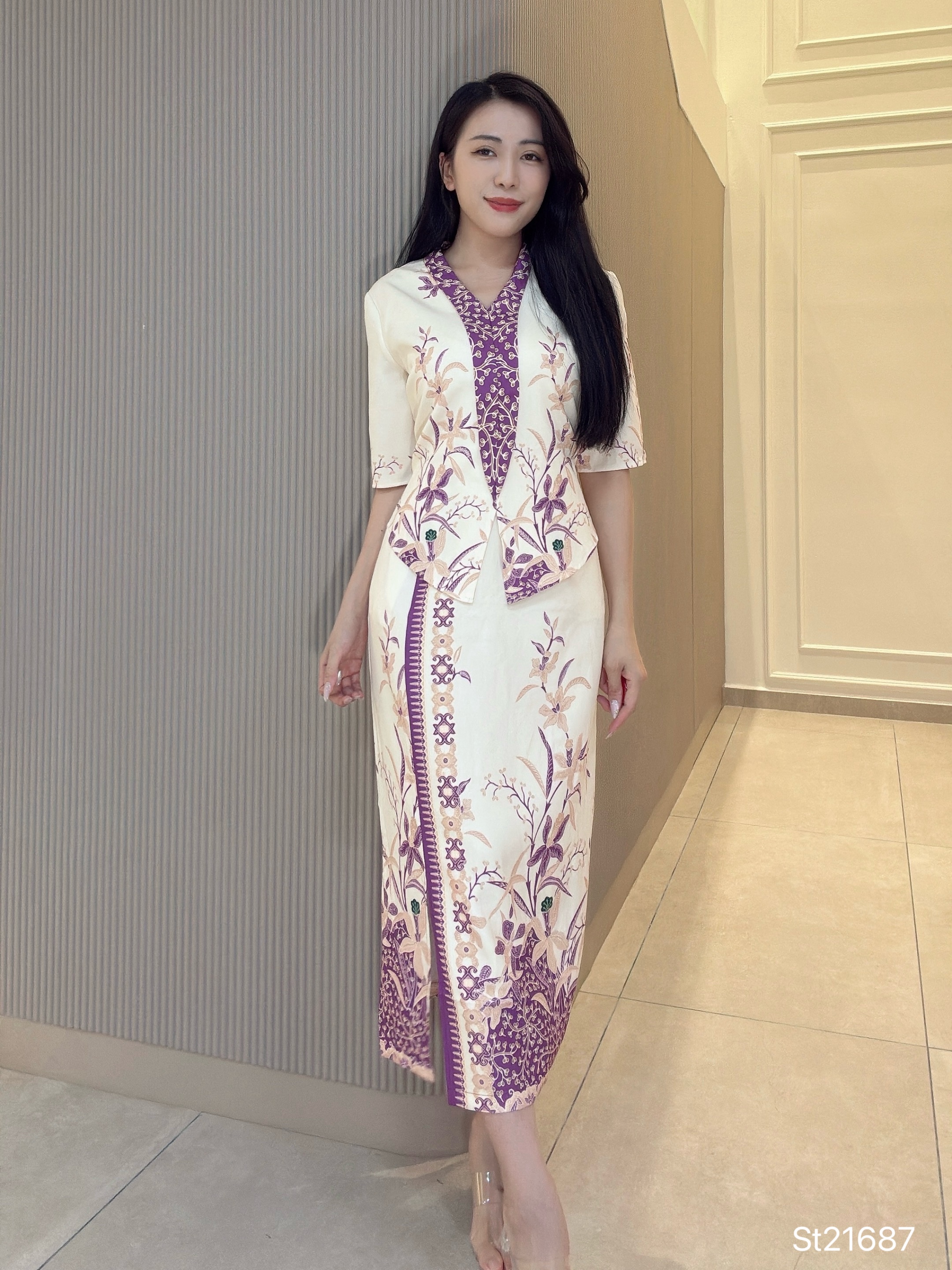 现代娘惹V领交叠印花设计连身裙 (ST21687)