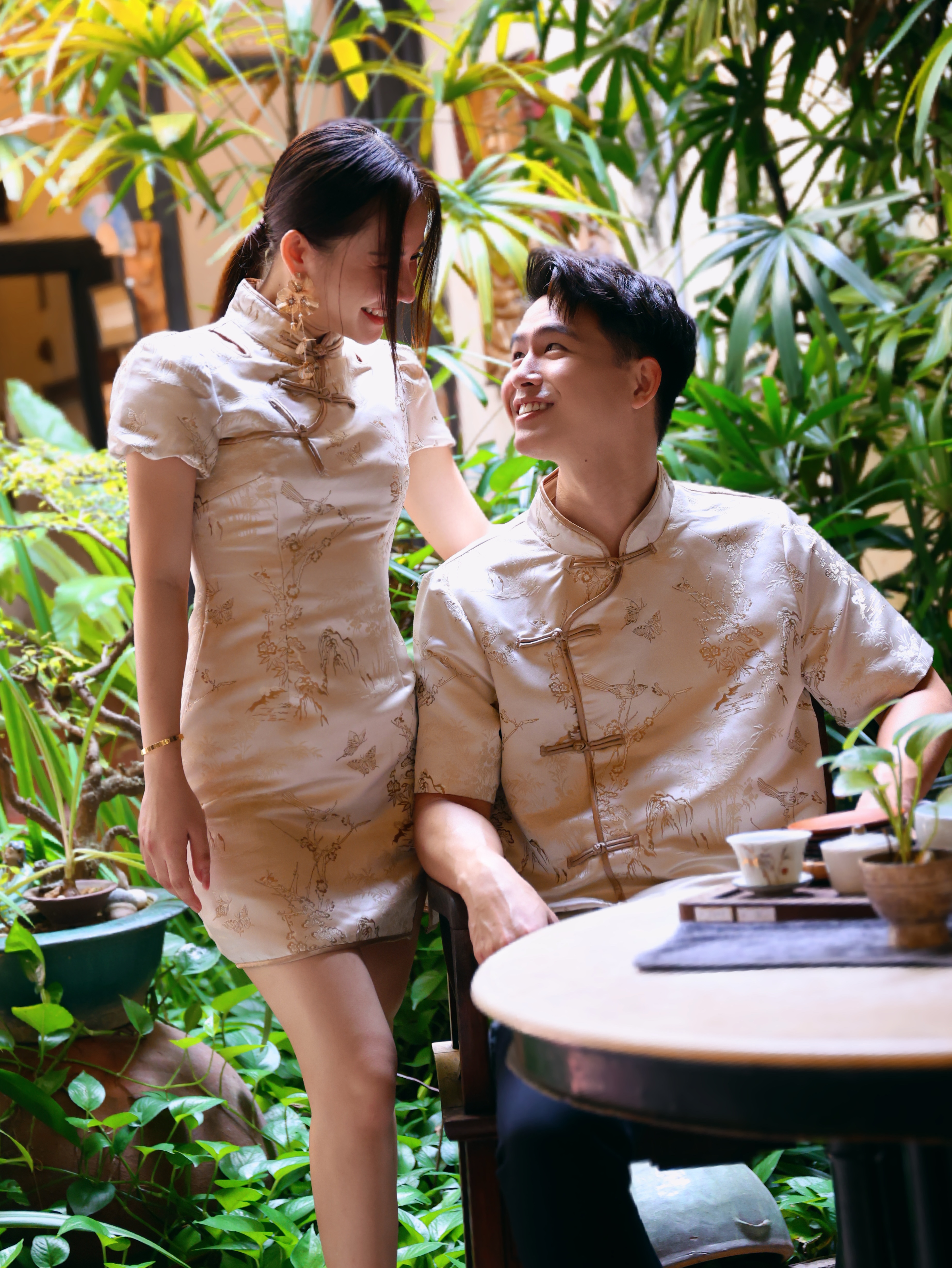 【LBP GXFC 独家新年系列-蝶意莺情】新中式国风金丝鸟蝴蝶提花唐装上衣 (T90248)-La'Belle Fashion Boutique Sdn Bhd