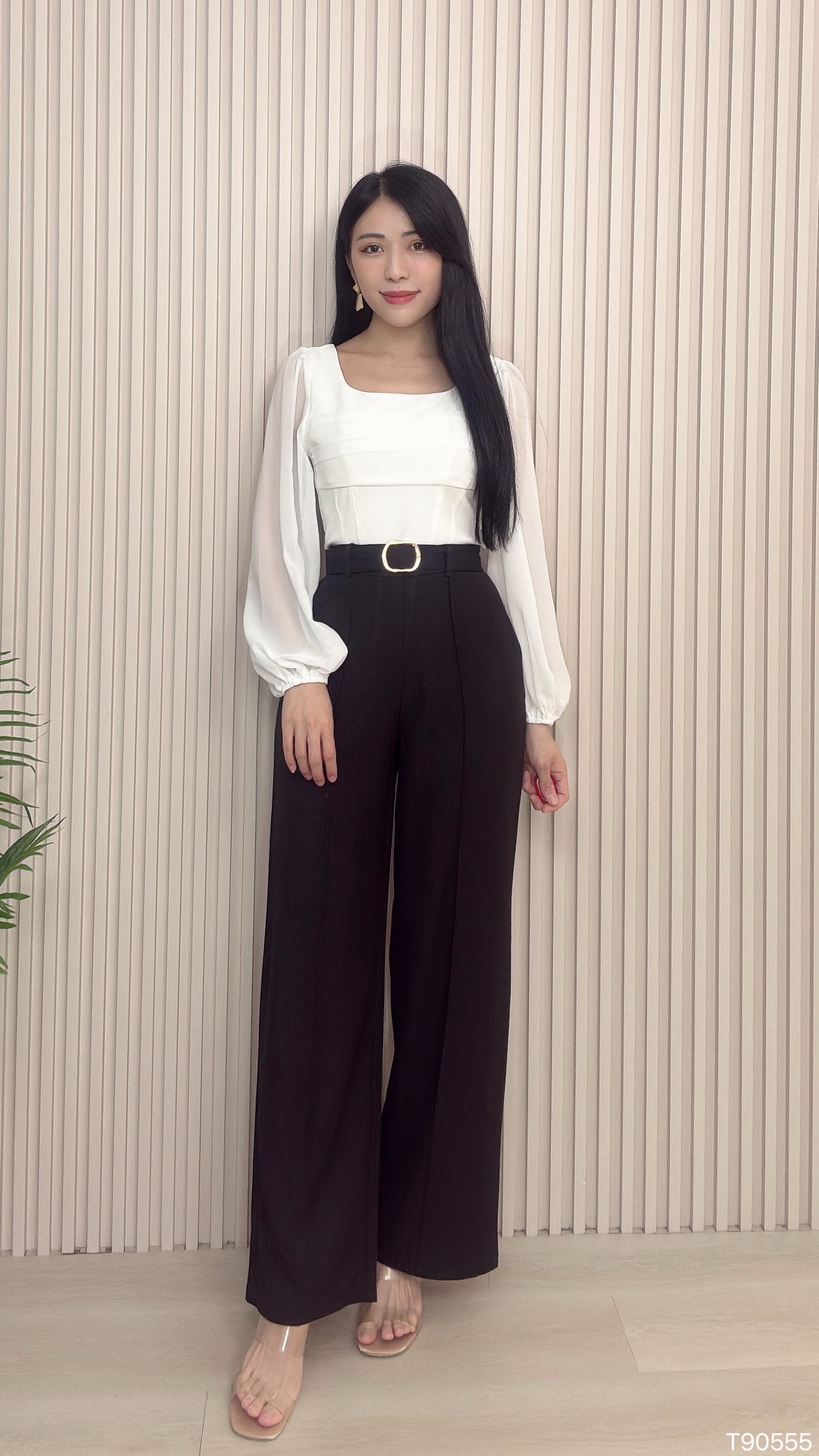 法式甜美方领短版长袖上衣 (T90555)