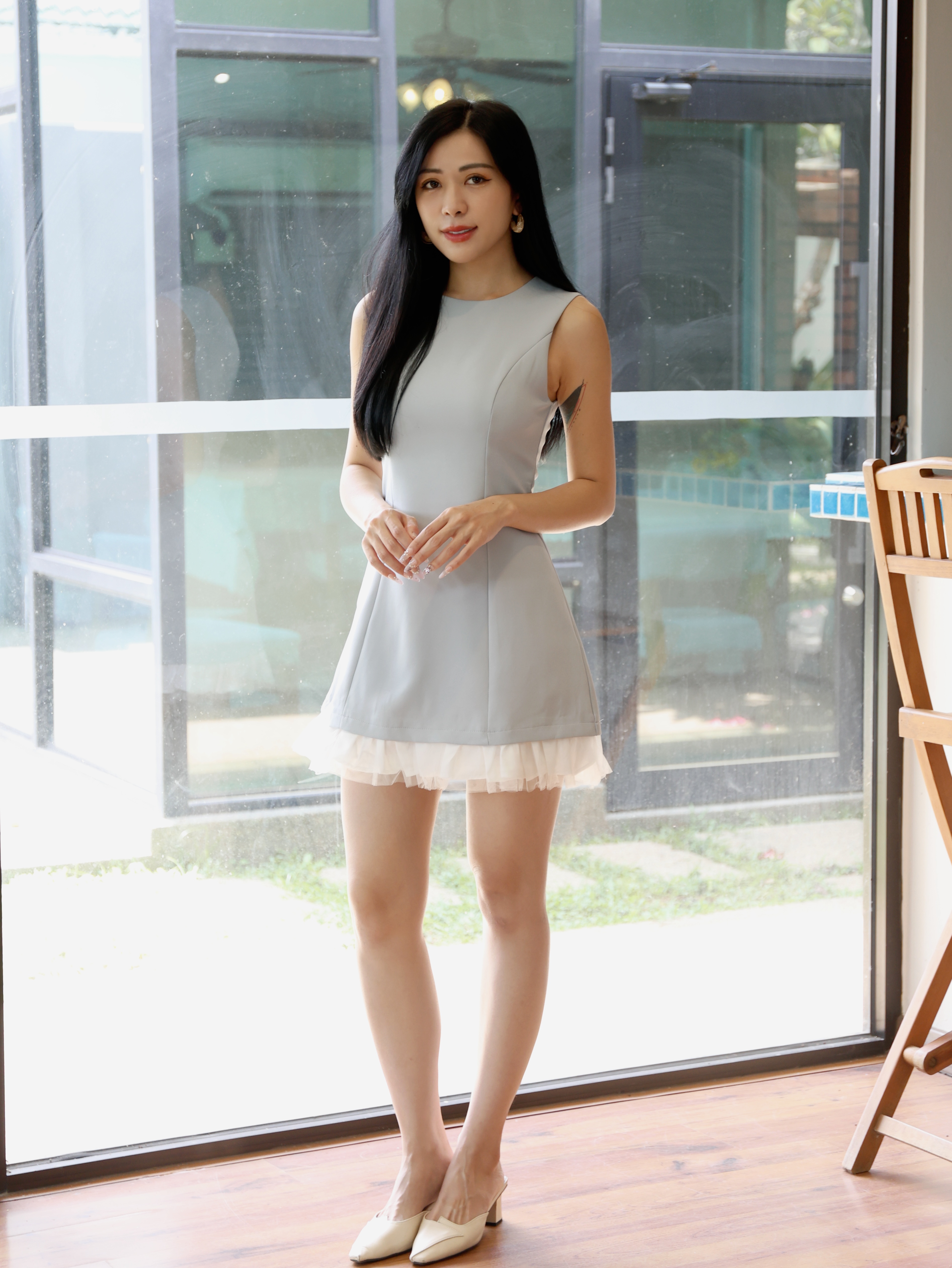 绝美荷叶网纱拼接设计连身裤裙 (ST21439)