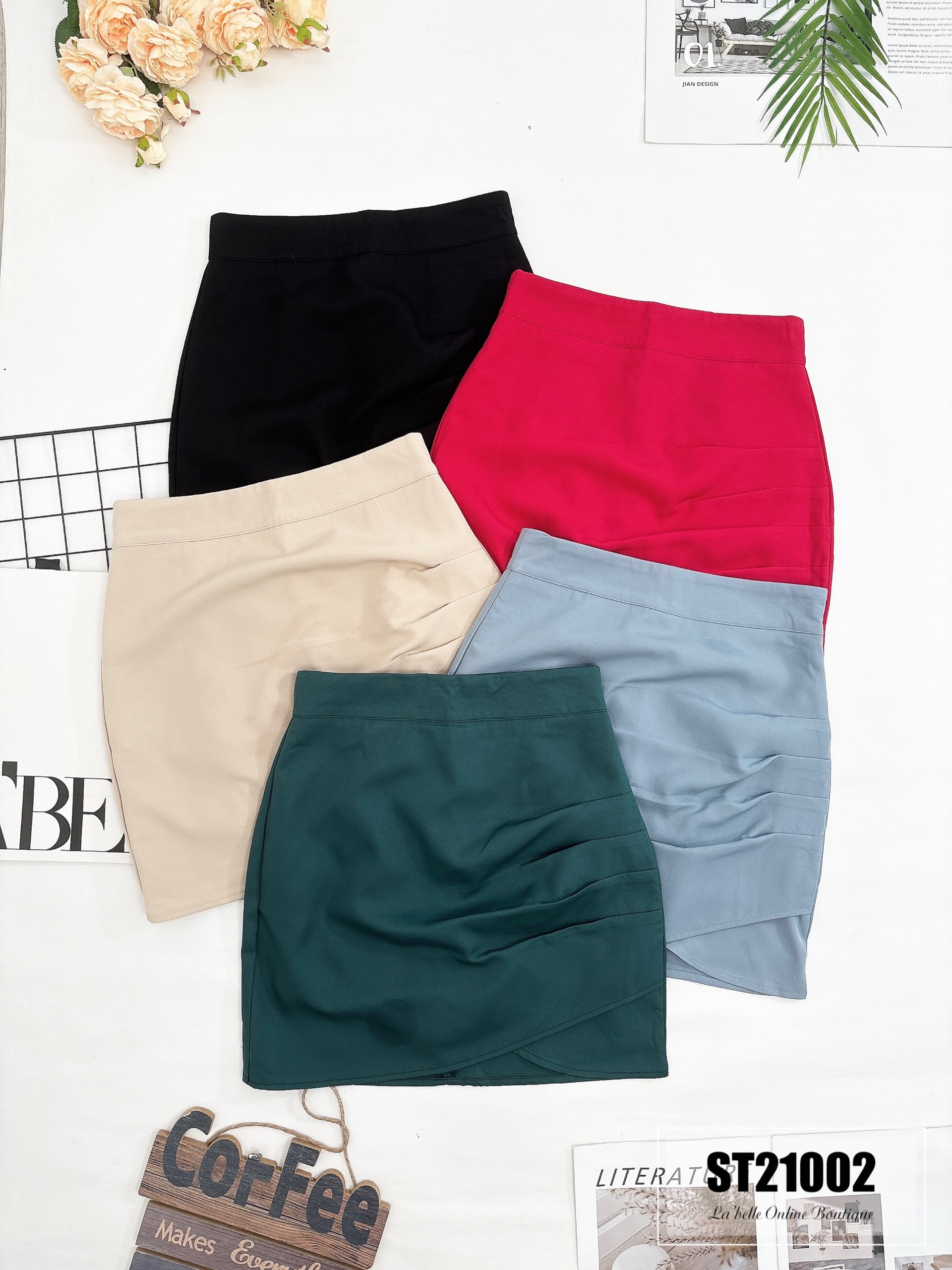 【LBP独家】设计感皱褶包臀高腰裤裙（ST21002）