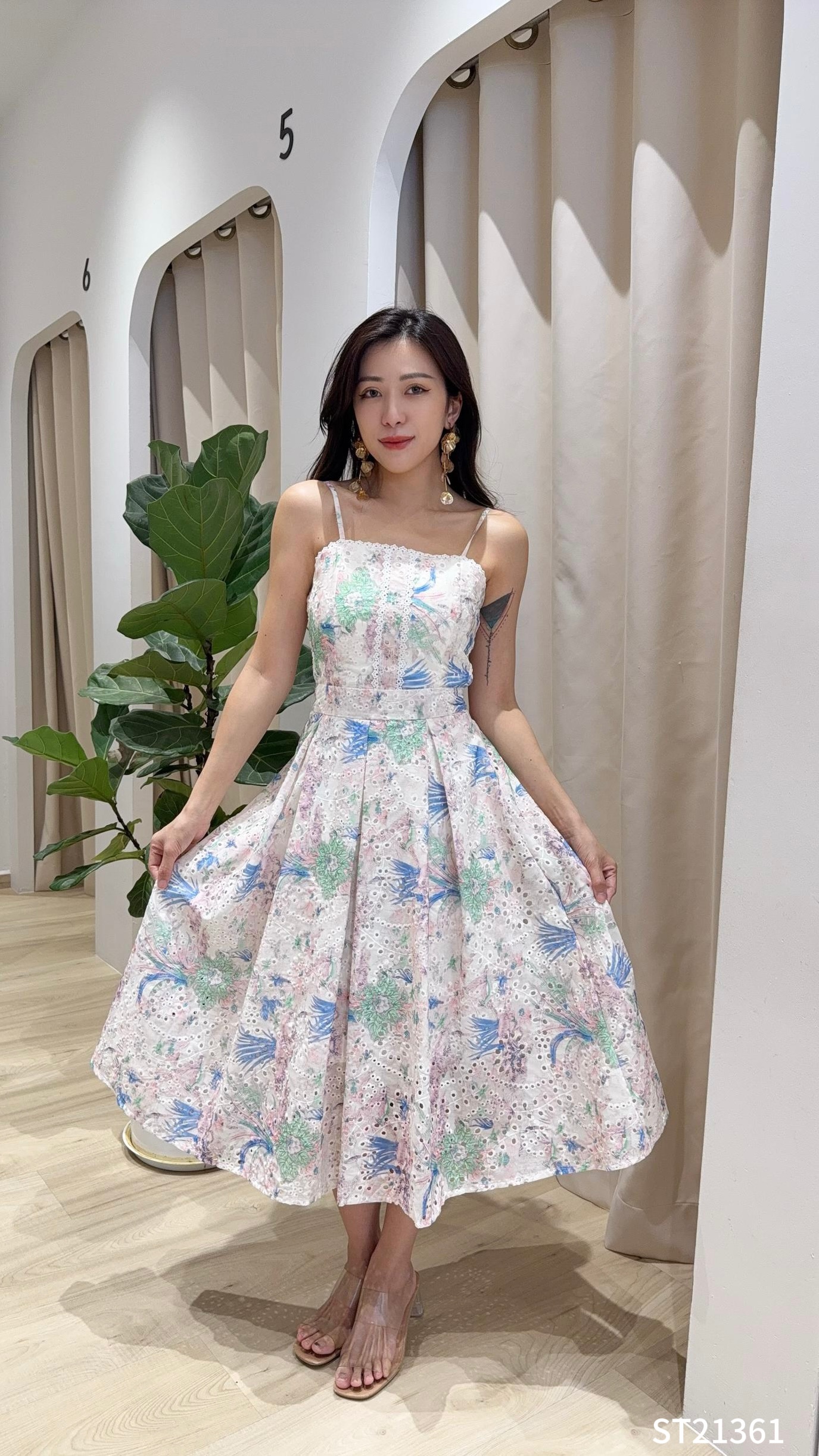 度假风通花设计两件套 (ST21361)