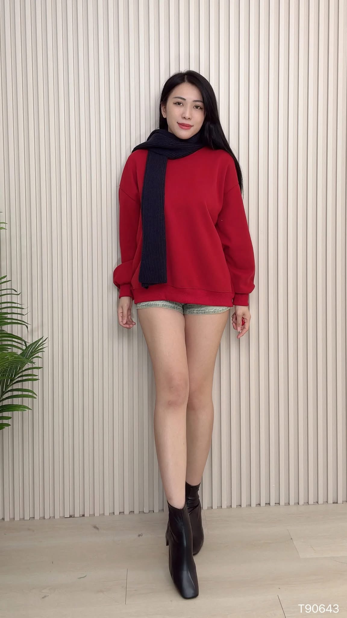 百搭纯色圆领宽松长袖上衣 (T90643)