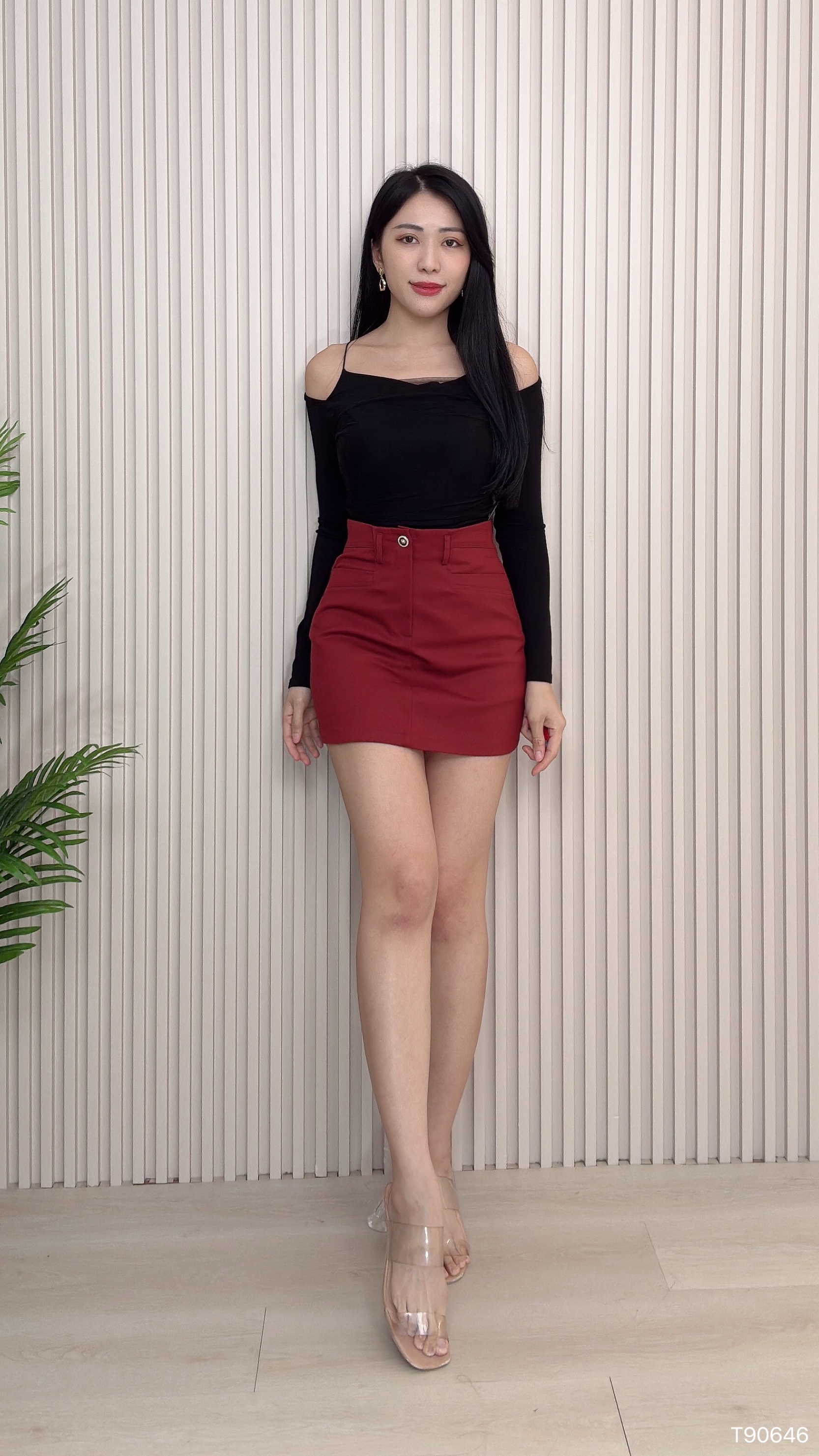 法式不规则下摆露肩设计吊带长袖上衣 (T90646) 