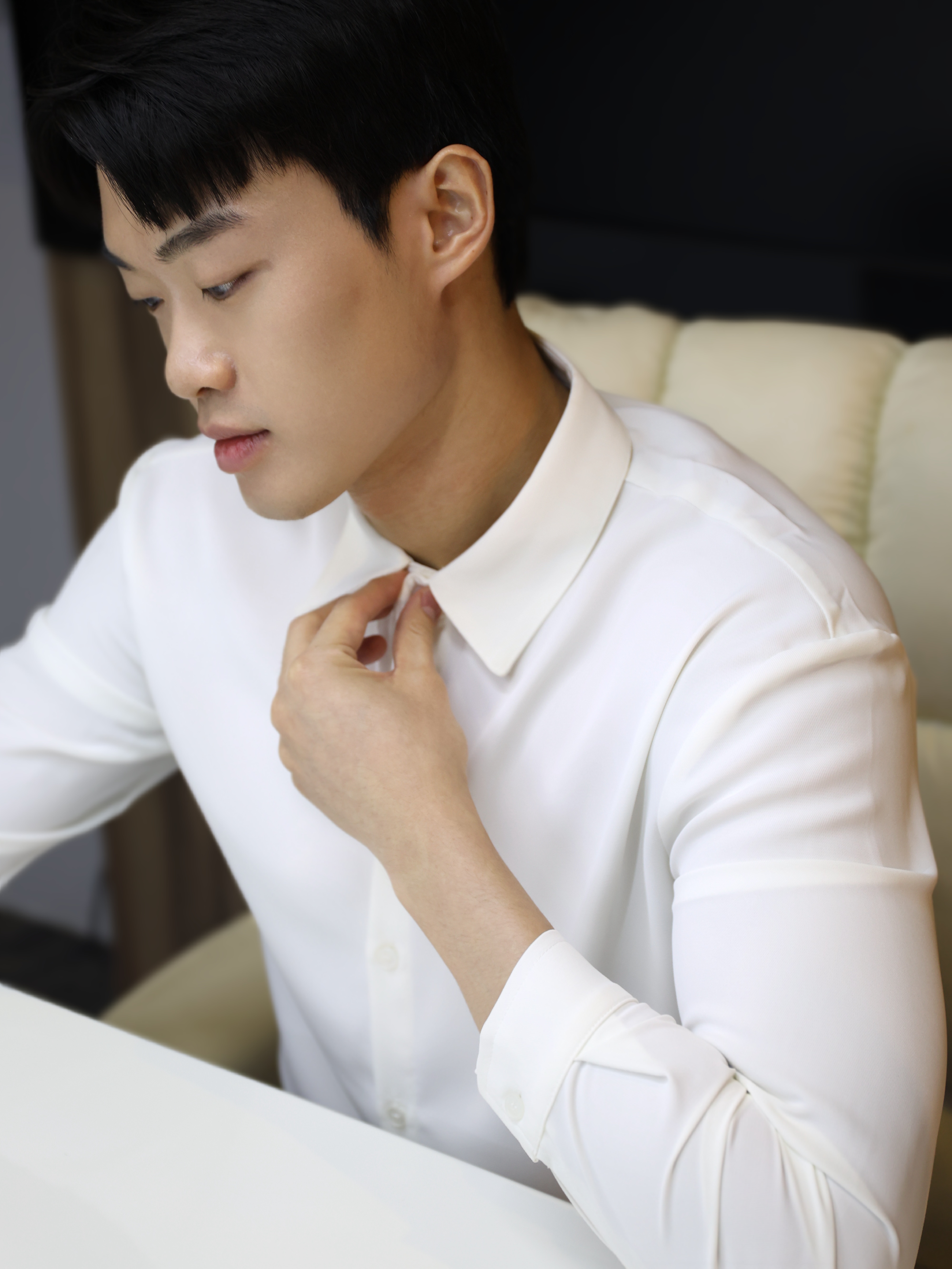 【STICKMEN】Elite 高级感纯色透气长袖上衣 (SM100102 WHITE)-La'Belle Fashion Boutique Sdn Bhd