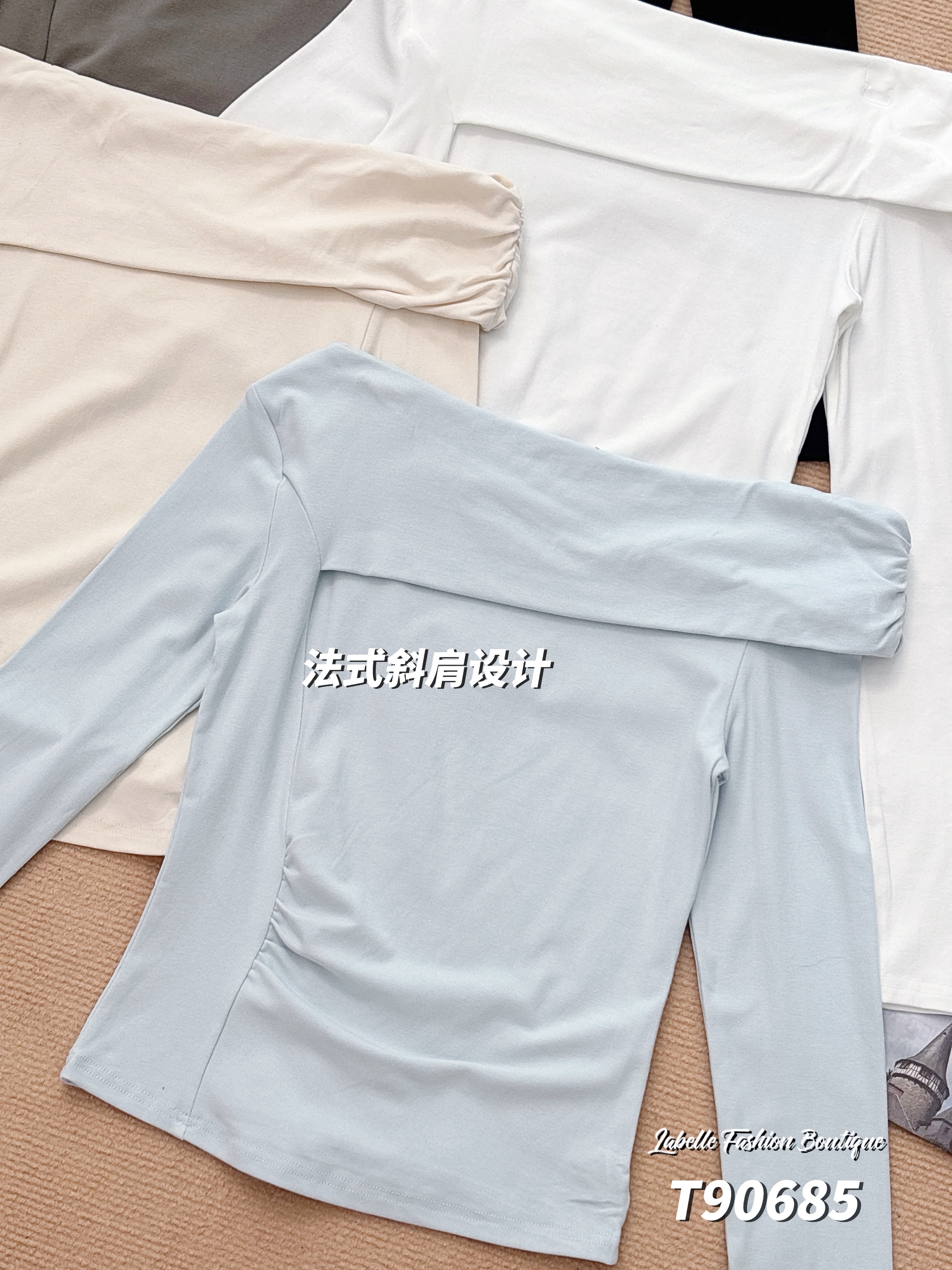 法式斜肩压皱设计长袖上衣 (T90685)