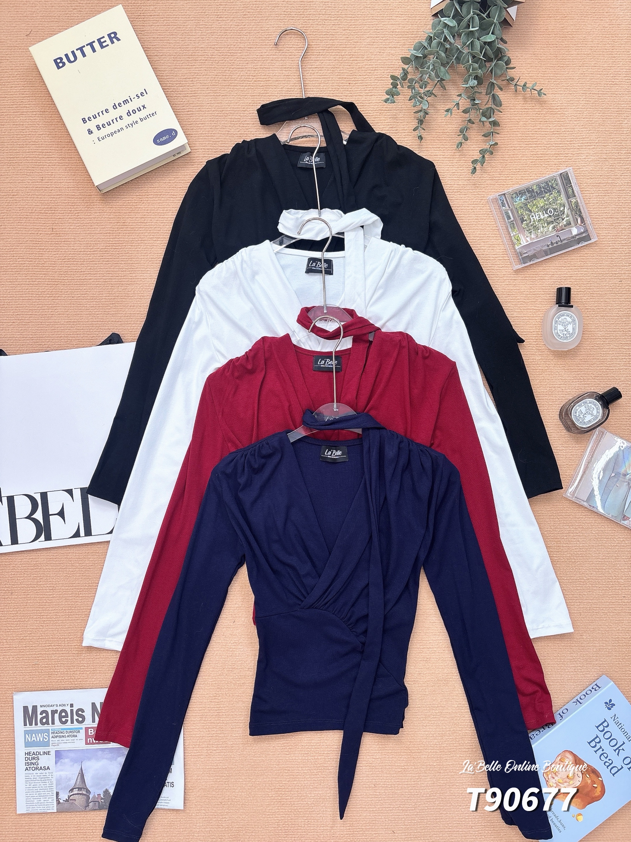 韩系V领交叠设计长袖上衣（T90677）