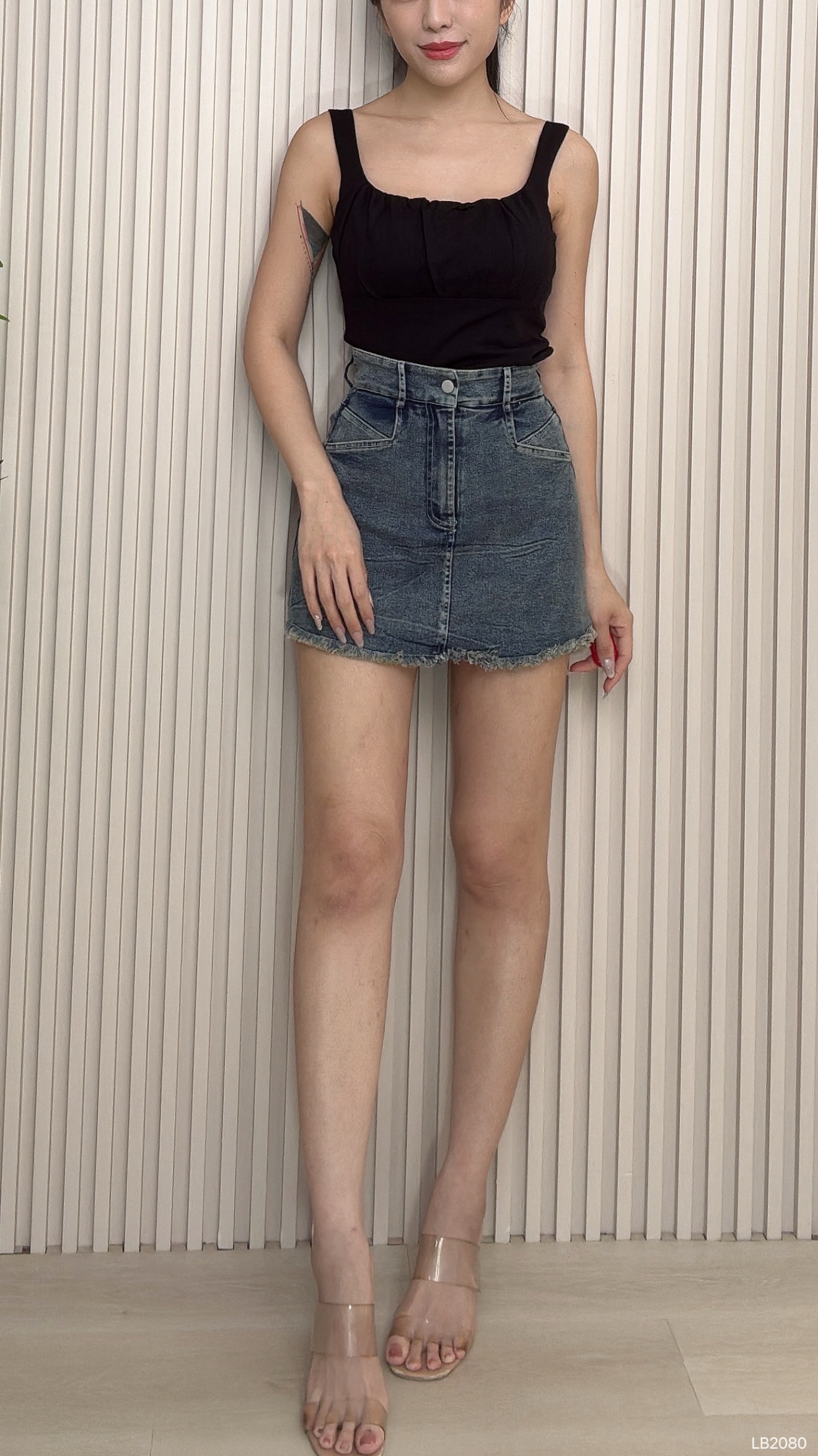 时尚须须毛边设计高腰牛仔裤裙 (LB2080)