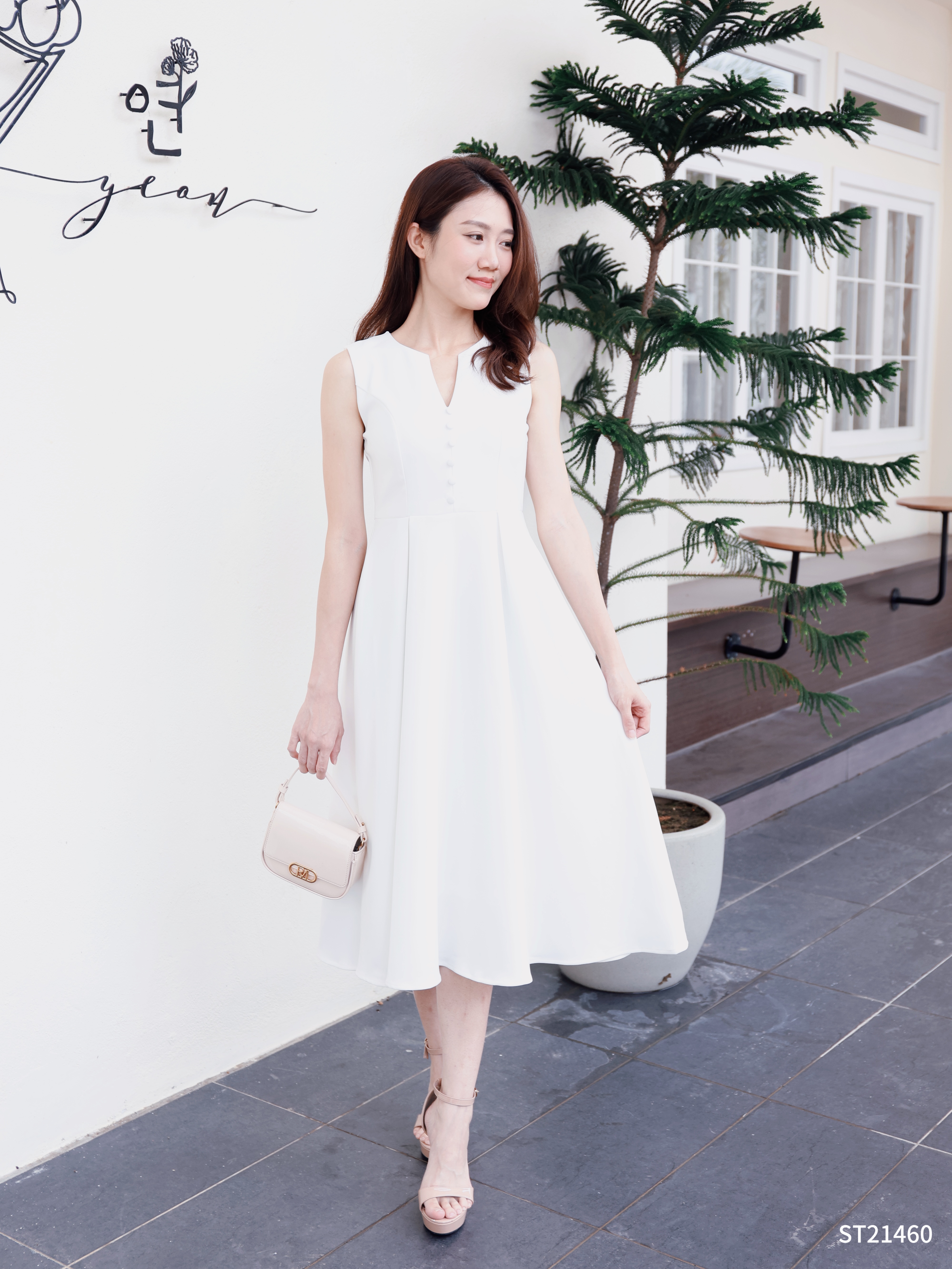 法式V领假纽扣设计无袖连身裙 (ST21460)