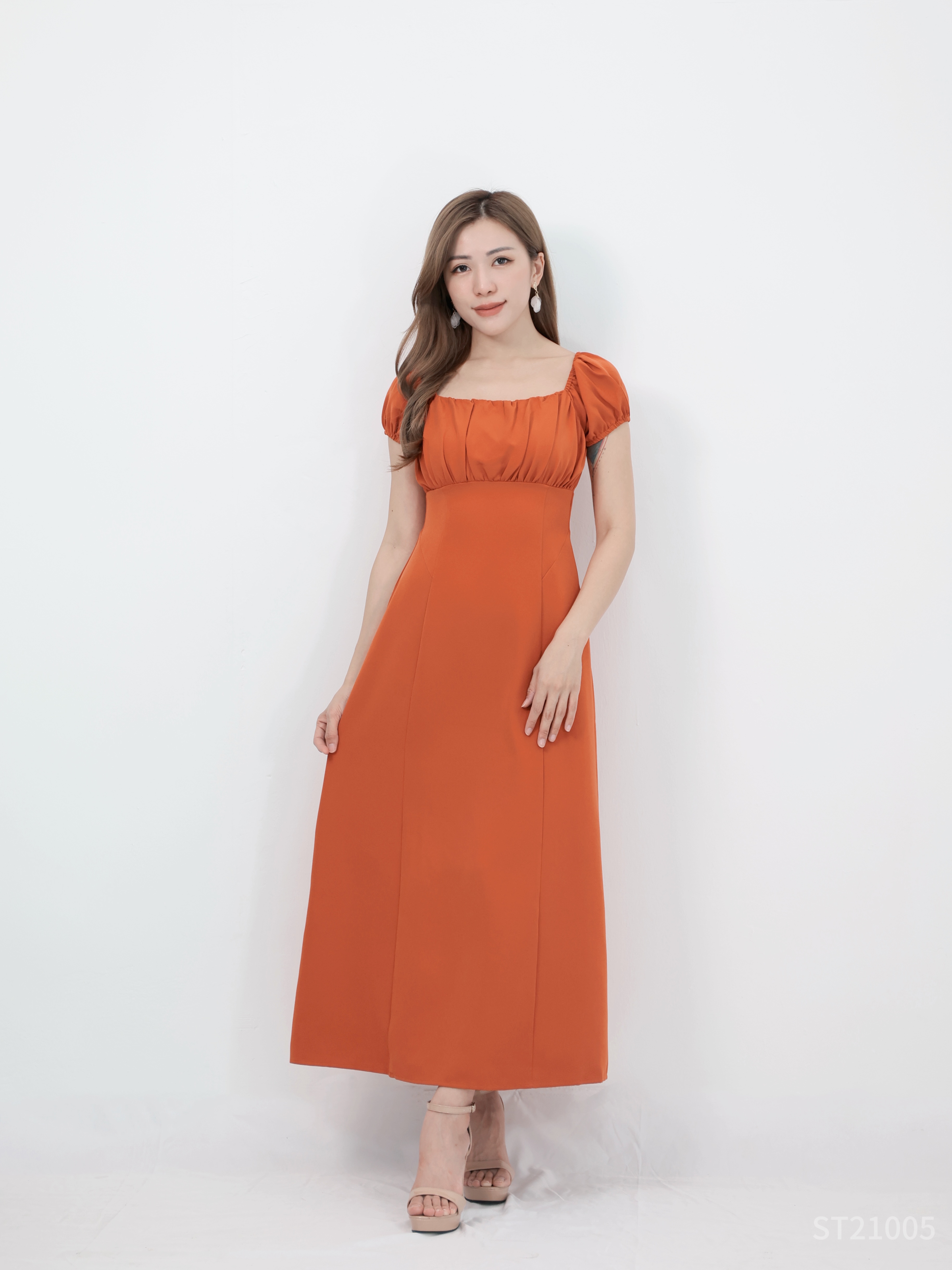 绝美方领泡泡袖连身裙 (ST21005)