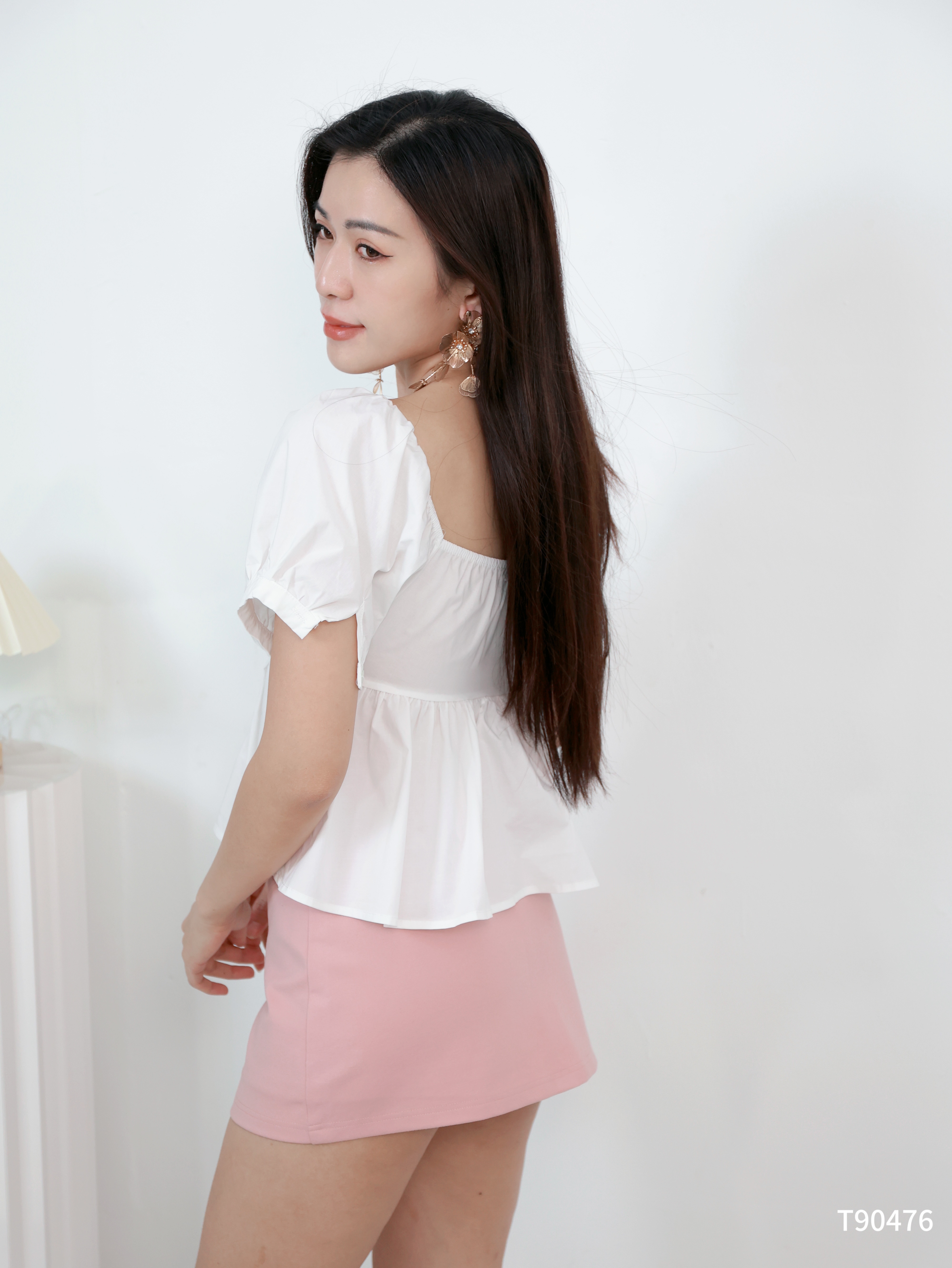 甜美褶皱两穿设计泡泡袖上衣 (T90476)