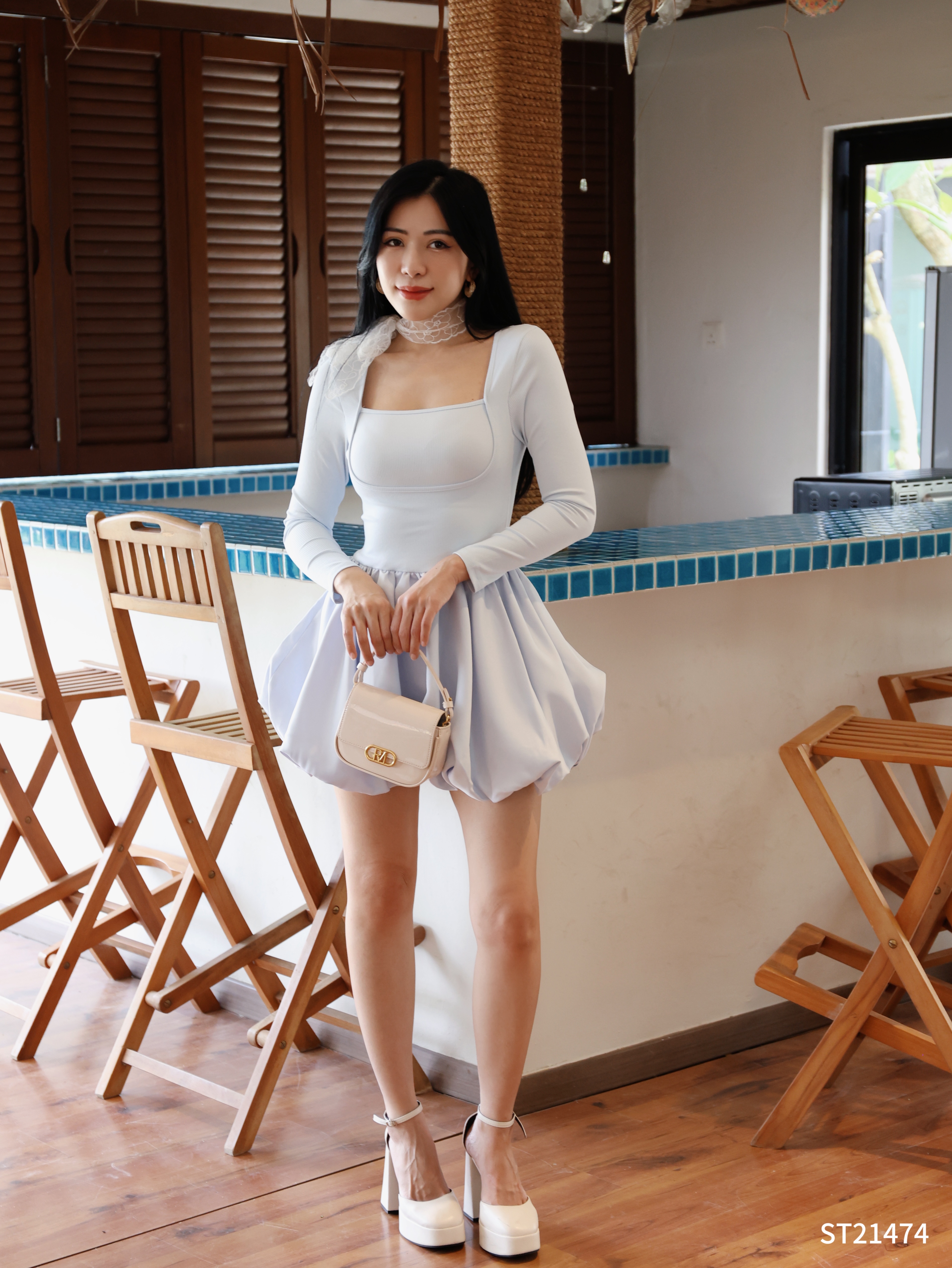 【LBP独家】绝美芭蕾风方领长袖连身裙 (ST21474)