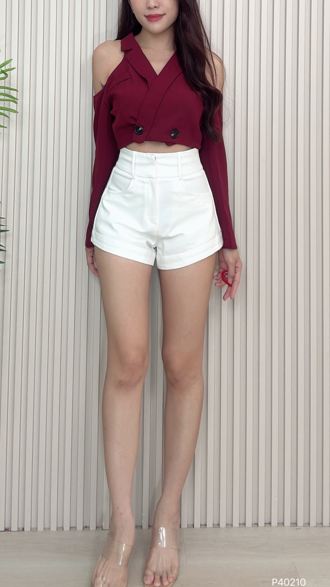 【LBP独家】百搭显瘦阔腿高腰短裤   (P40210)