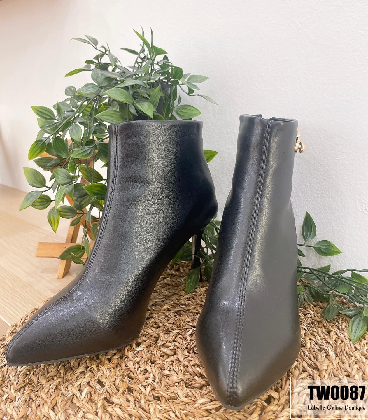 台湾网红细跟靴子 (TW0087)