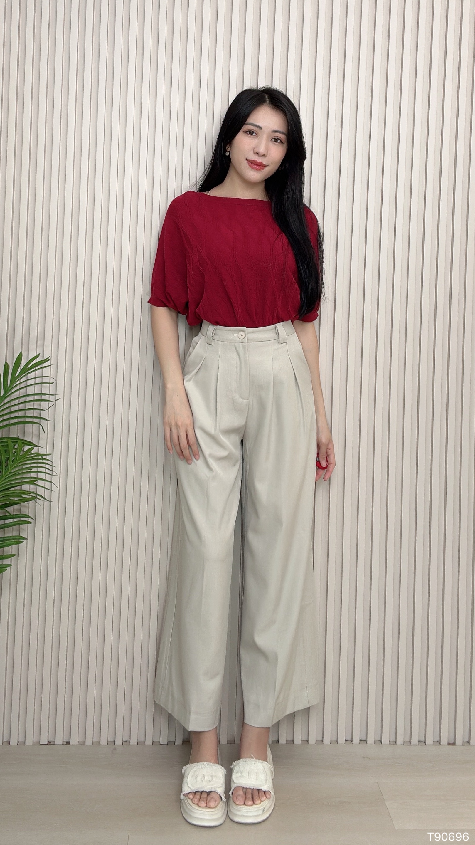 百搭慵懒风宽松落肩设计上衣 (T90696)