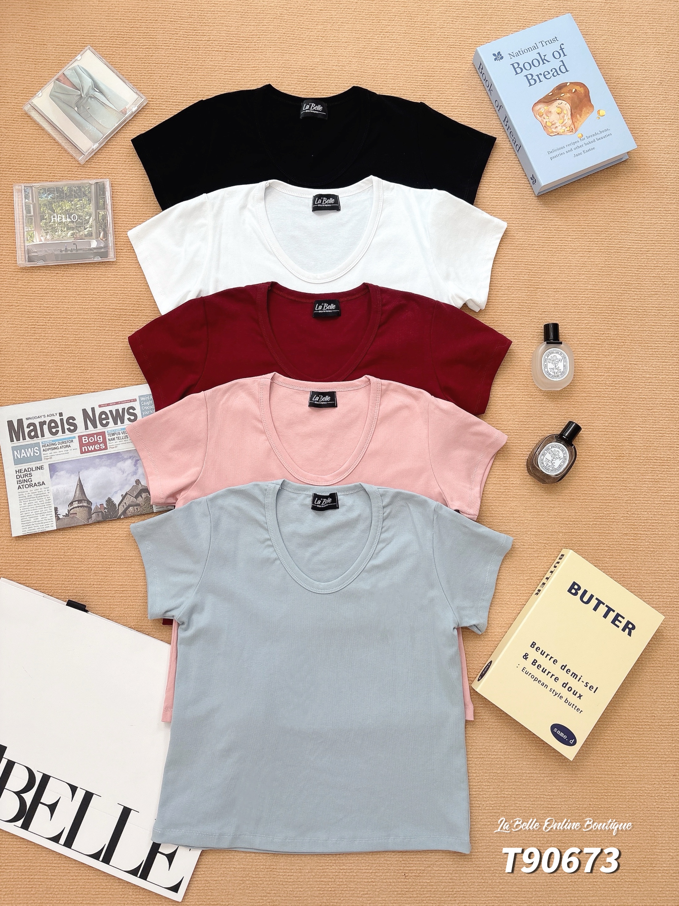 日常百搭V领设计上衣 (T90673)