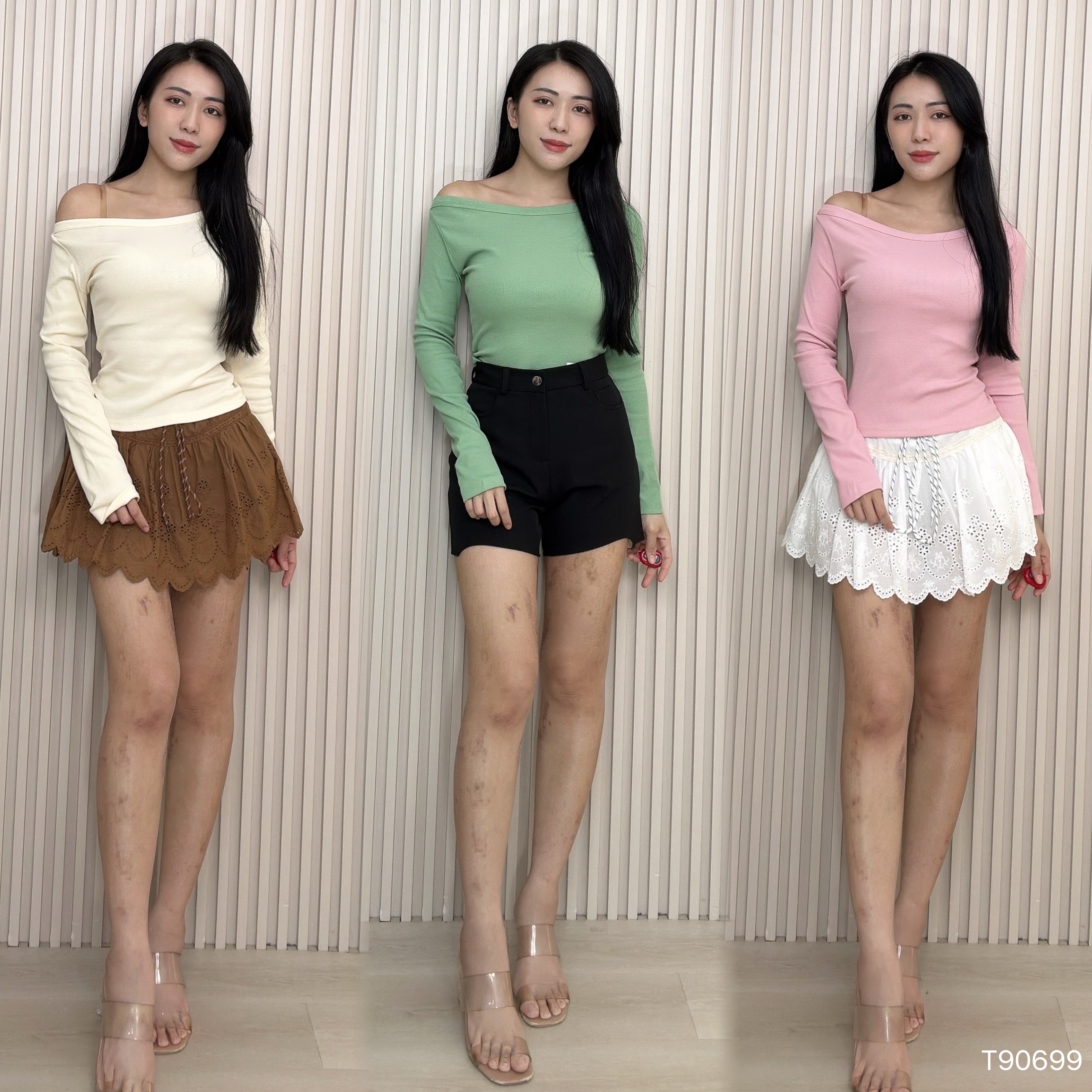 纯欲一字肩露锁骨长袖上衣 (T90699)