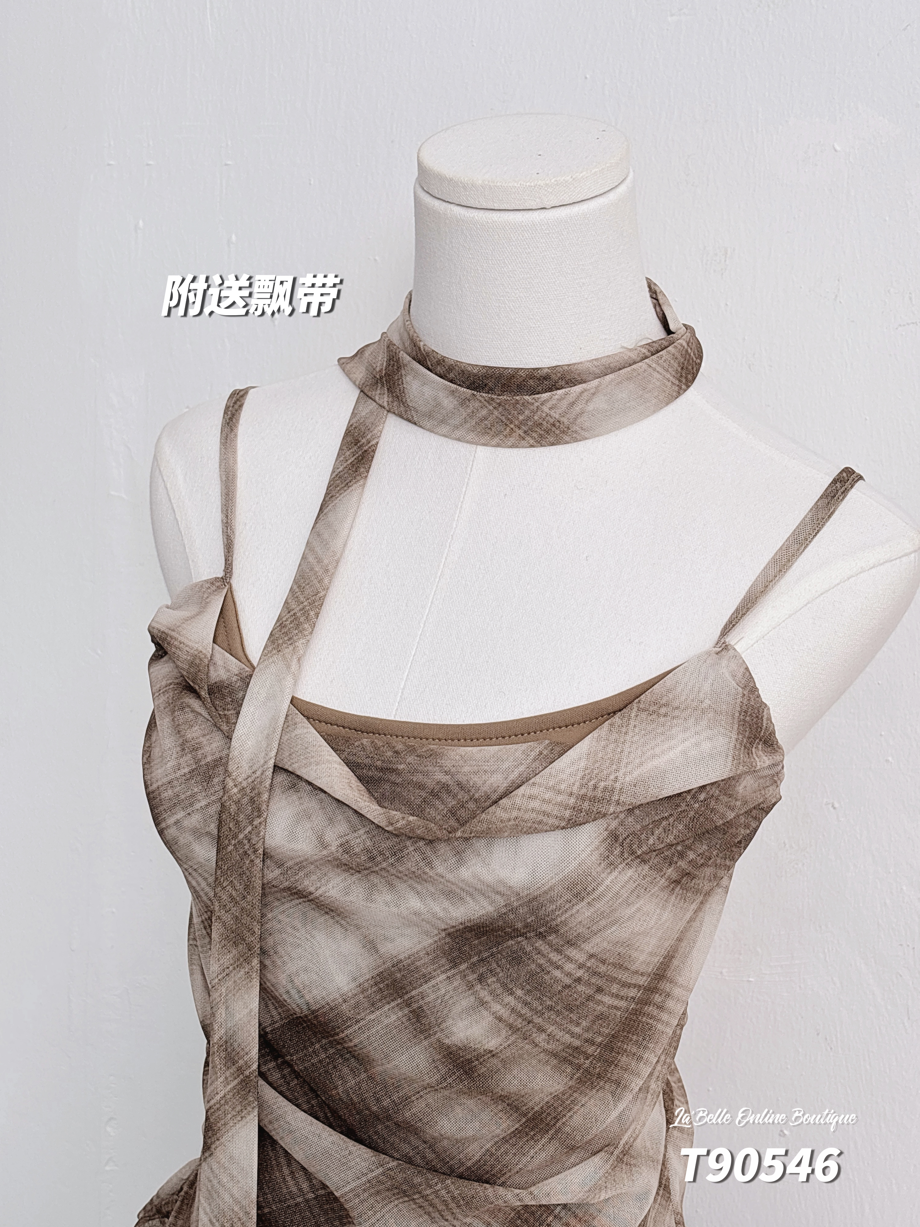 韩系不规则褶皱荷叶边设计吊带格子上衣 (T90546)