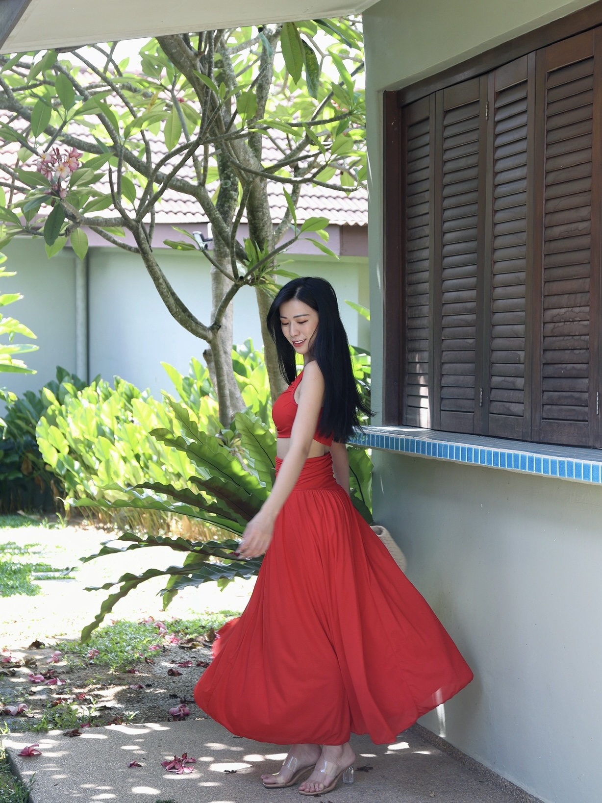 仙气度假风斜肩露腰连身长裙 (S6502)