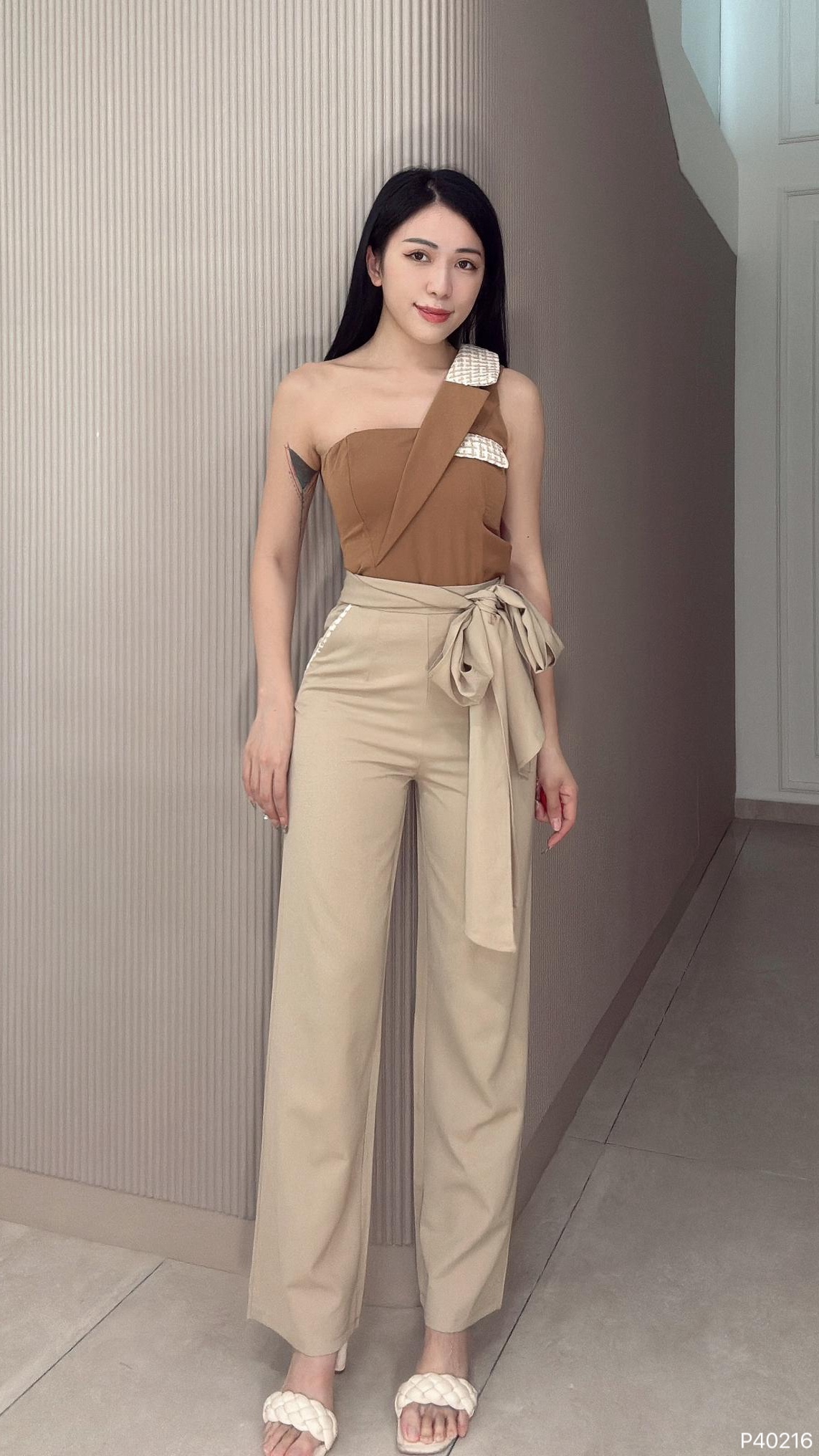 【LATTE NOON】时尚系带明线设计阔腿高腰长裤   (P40216)