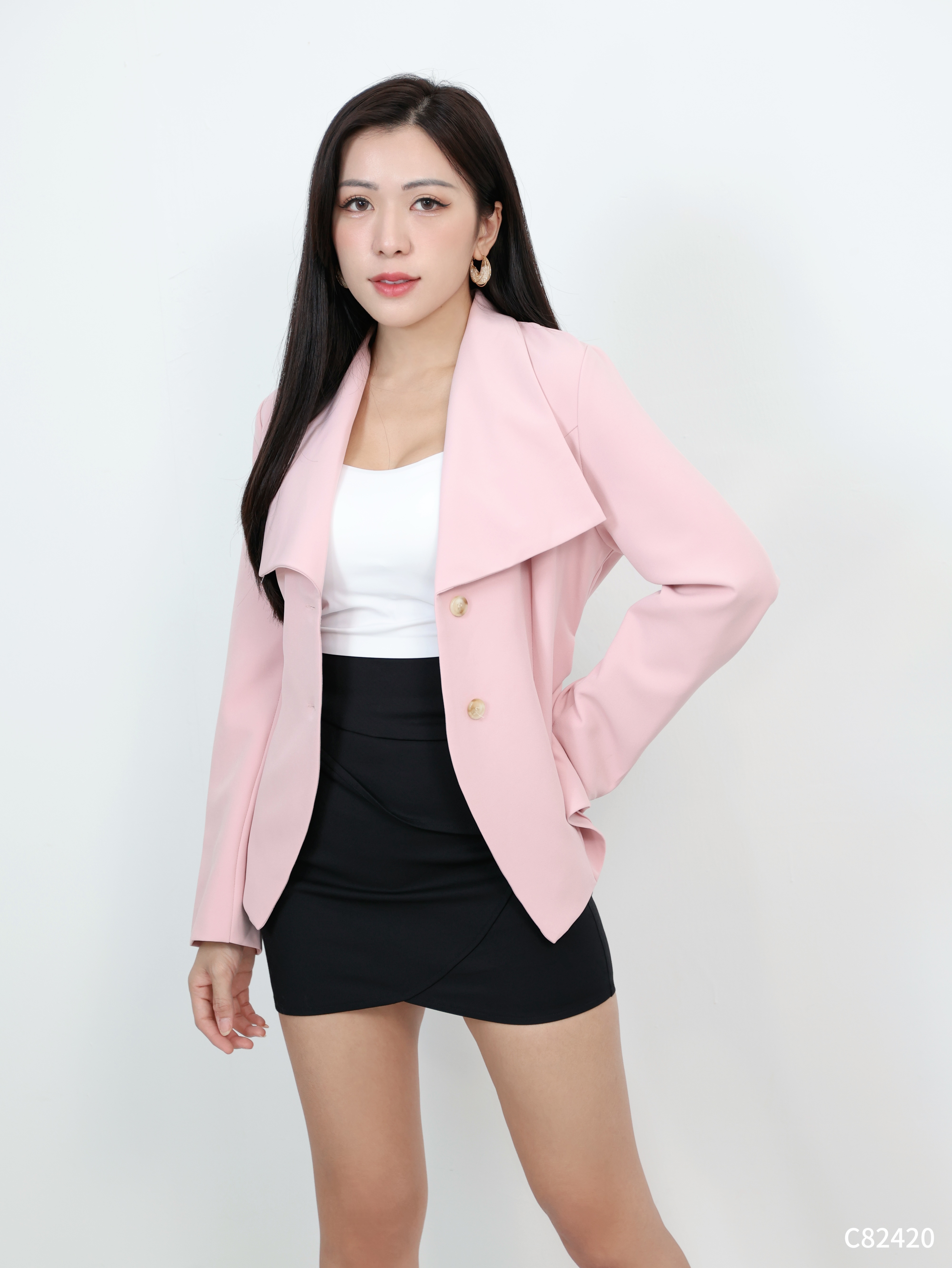 【LBP独家】小众设计感V领通勤外套 (C82420)-La'Belle Fashion Boutique Sdn Bhd