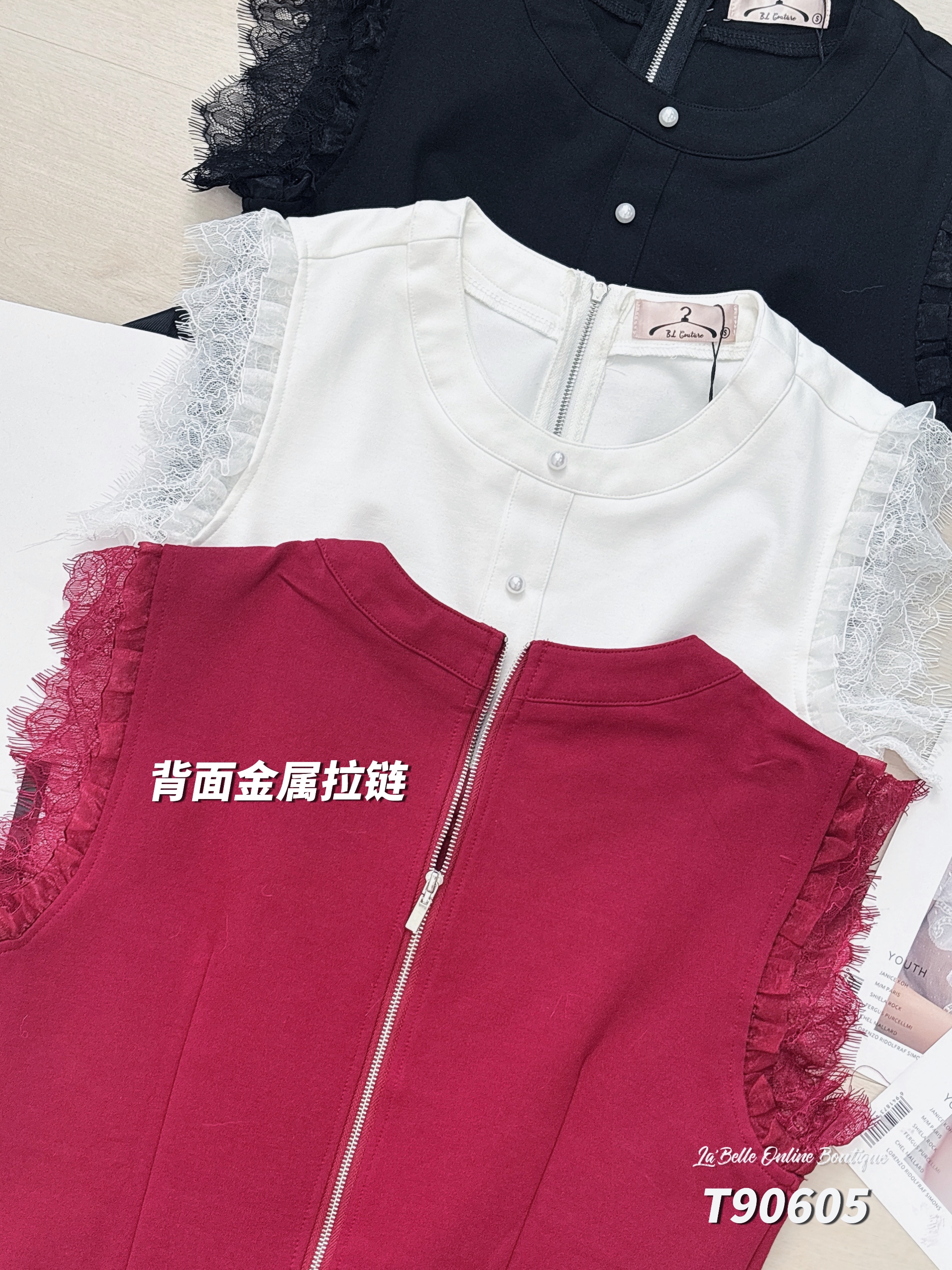 不规则下摆蕾丝拼接设计无袖上衣 (T90605)