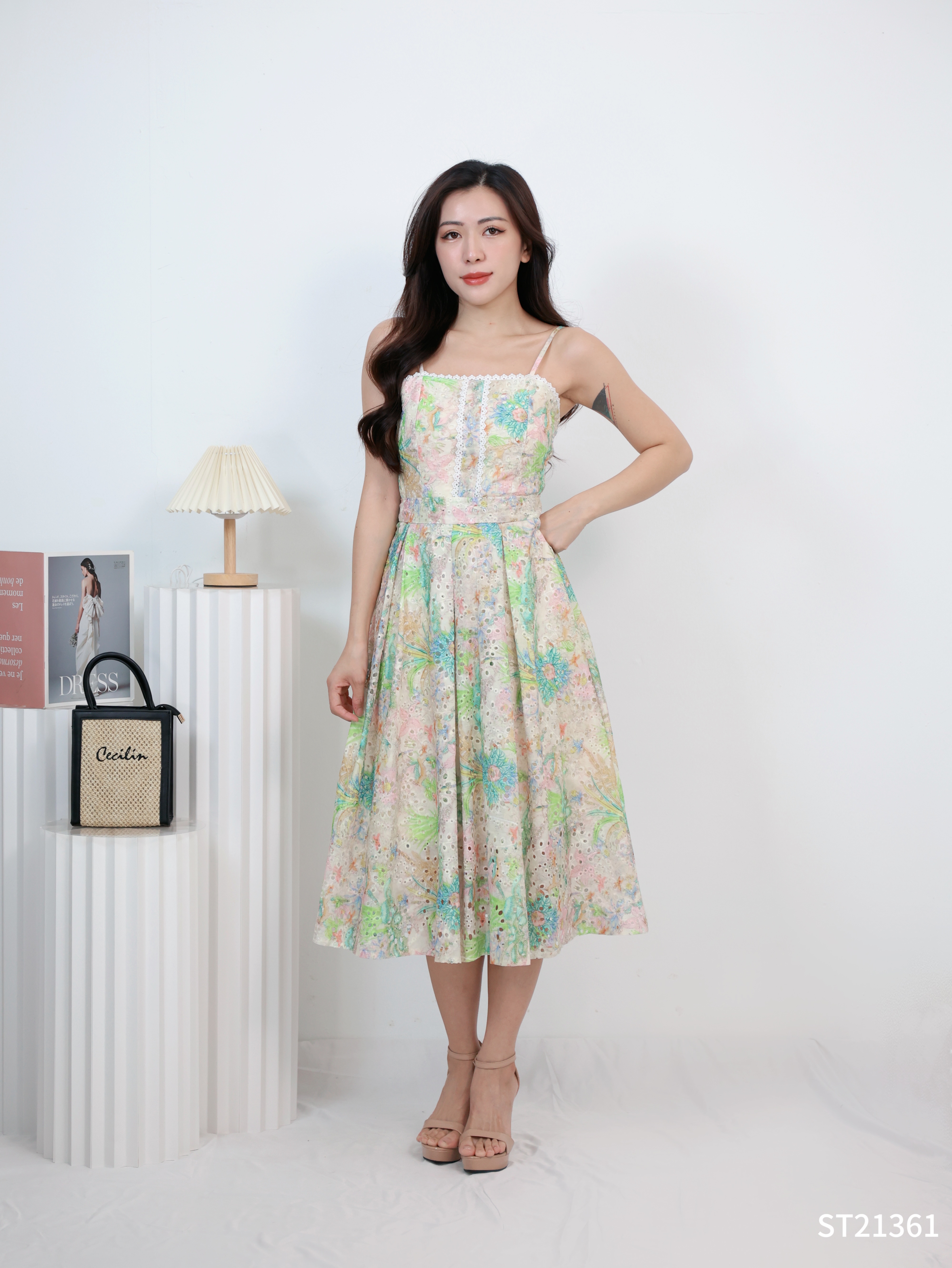 度假风通花设计两件套 (ST21361)